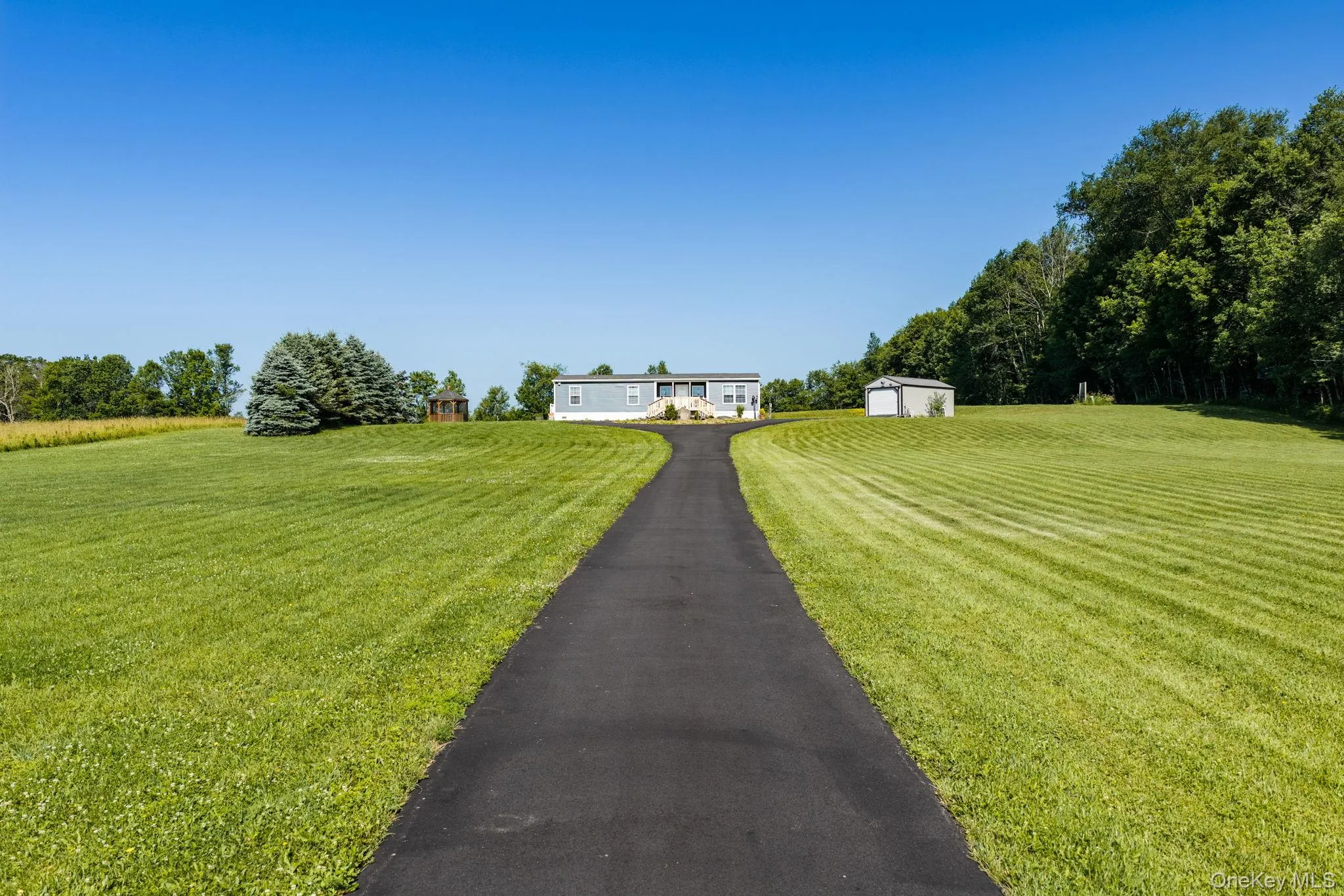 281 Perry Road, Bethel, NY, 3 Bedrooms Bedrooms, 5 Rooms Rooms,2 BathroomsBathrooms,Residential,For Rent,Perry,0,1021952 281 Perry Road, Bethel, NY, 3 Bedrooms Bedrooms, 5 Rooms Rooms,2 BathroomsBathrooms,Residential,For Rent,Perry,0,1021952