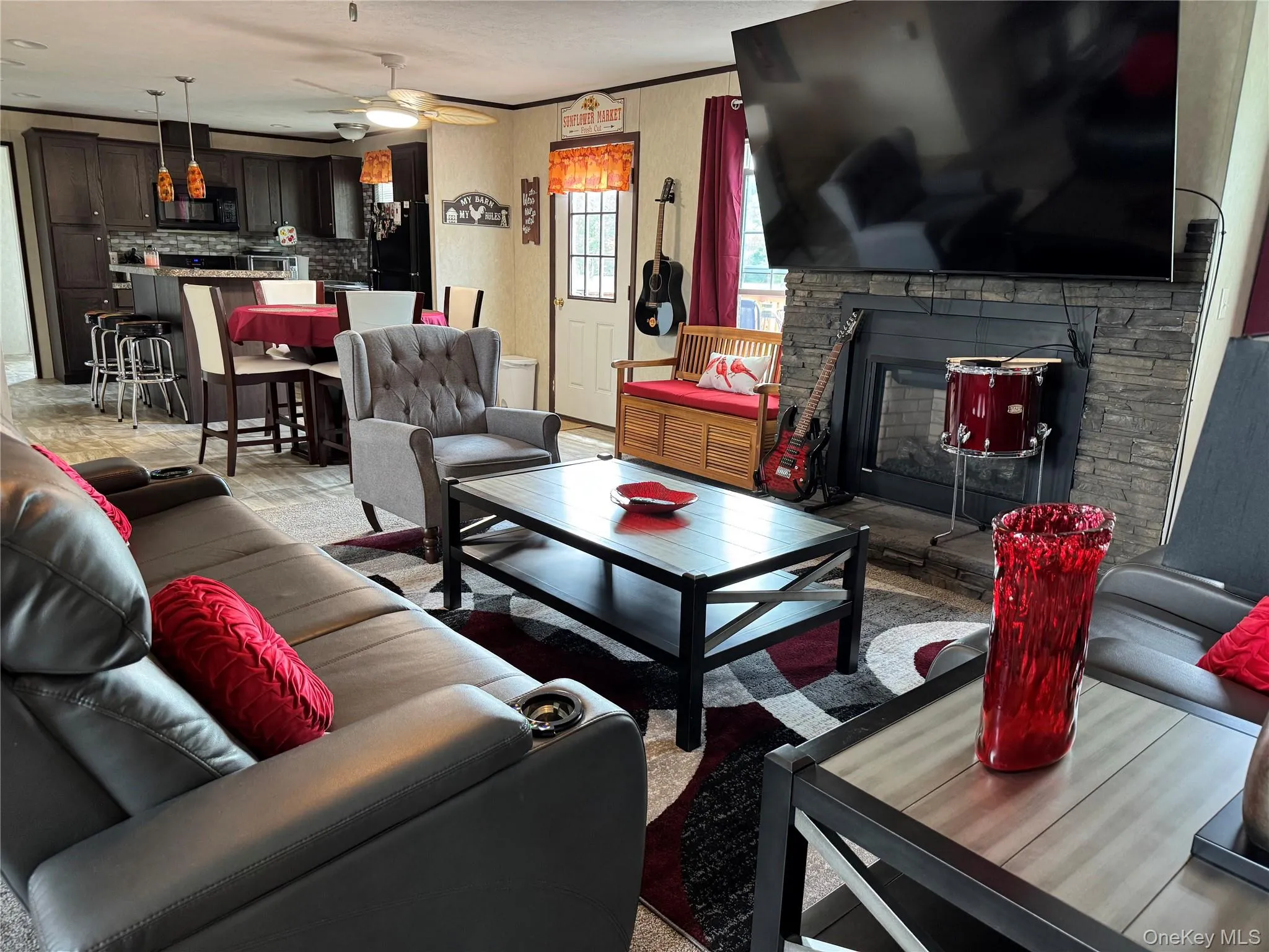 281 Perry Road, Bethel, NY, 3 Bedrooms Bedrooms, 5 Rooms Rooms,2 BathroomsBathrooms,Residential,For Rent,Perry,0,1021952 281 Perry Road, Bethel, NY, 3 Bedrooms Bedrooms, 5 Rooms Rooms,2 BathroomsBathrooms,Residential,For Rent,Perry,0,1021952