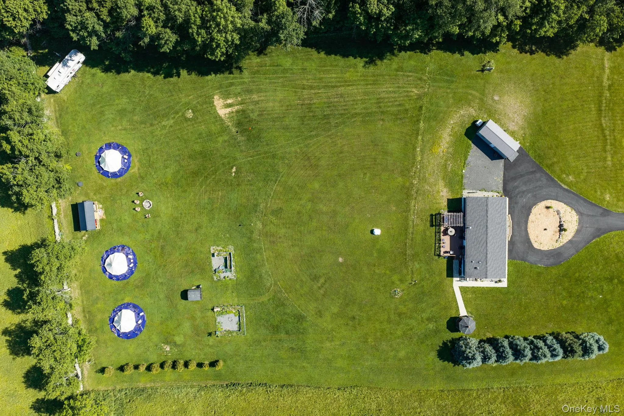 281 Perry Road, Bethel, NY, 3 Bedrooms Bedrooms, 5 Rooms Rooms,2 BathroomsBathrooms,Residential,For Rent,Perry,0,1021952 281 Perry Road, Bethel, NY, 3 Bedrooms Bedrooms, 5 Rooms Rooms,2 BathroomsBathrooms,Residential,For Rent,Perry,0,1021952