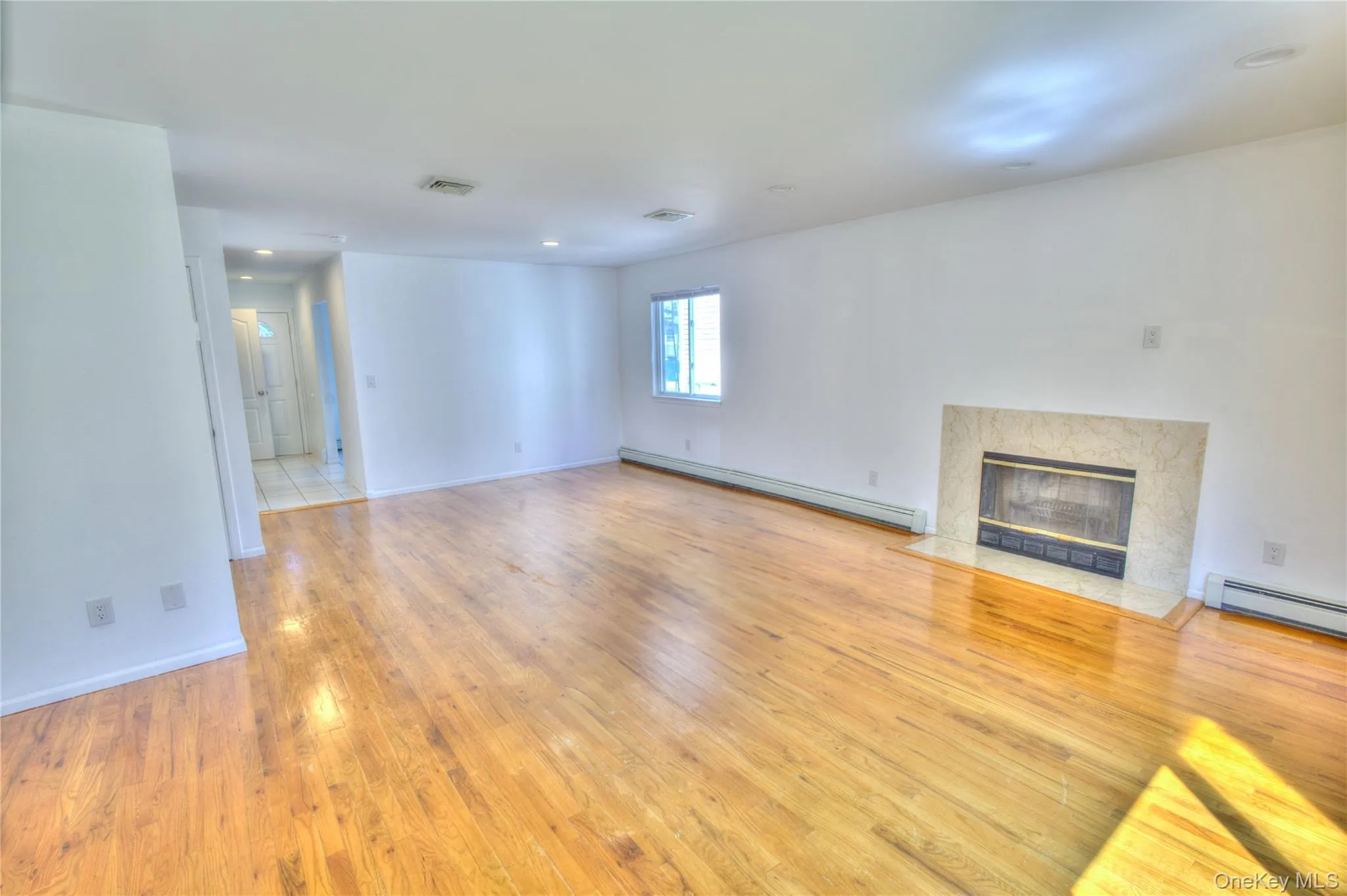 62 Hickory Road, North Hempstead, NY, 3 Bedrooms Bedrooms, 7 Rooms Rooms,2 BathroomsBathrooms,Residential Lease,For Rent,Hickory,0,1021963 62 Hickory Road, North Hempstead, NY, 3 Bedrooms Bedrooms, 7 Rooms Rooms,2 BathroomsBathrooms,Residential Lease,For Rent,Hickory,0,1021963