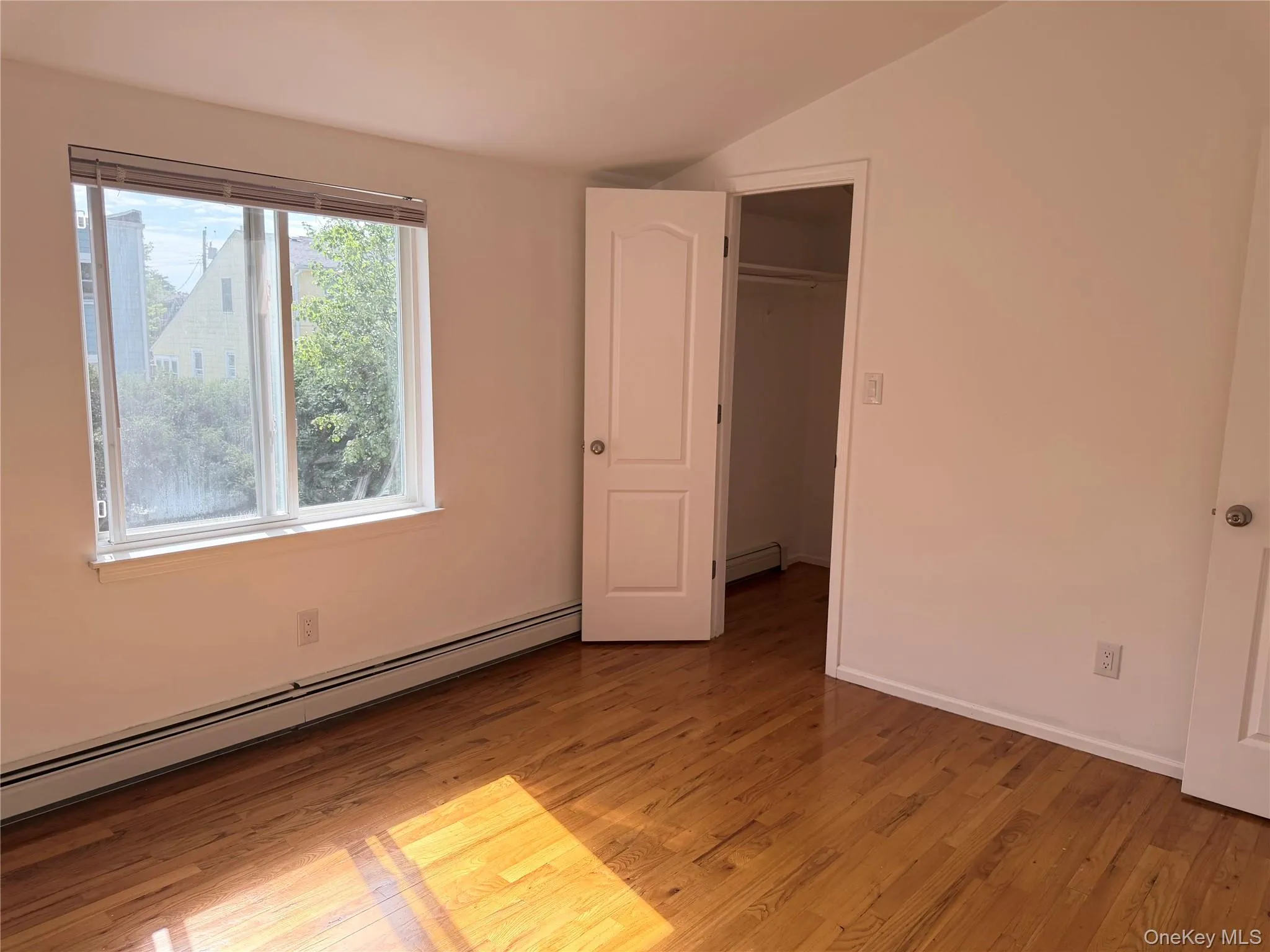 62 Hickory Road, North Hempstead, NY, 3 Bedrooms Bedrooms, 7 Rooms Rooms,2 BathroomsBathrooms,Residential Lease,For Rent,Hickory,0,1021963 62 Hickory Road, North Hempstead, NY, 3 Bedrooms Bedrooms, 7 Rooms Rooms,2 BathroomsBathrooms,Residential Lease,For Rent,Hickory,0,1021963