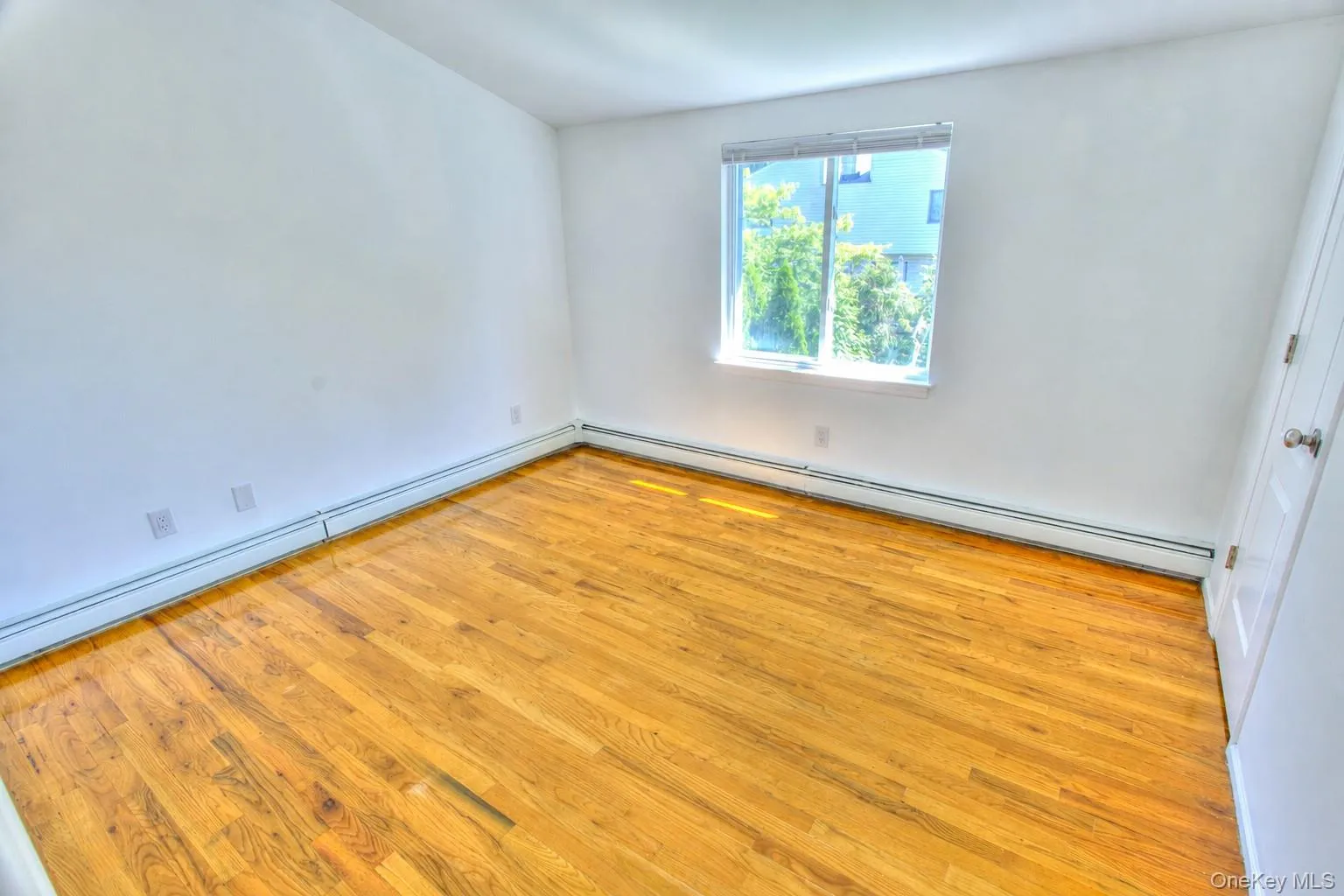 62 Hickory Road, North Hempstead, NY, 3 Bedrooms Bedrooms, 7 Rooms Rooms,2 BathroomsBathrooms,Residential Lease,For Rent,Hickory,0,1021963 62 Hickory Road, North Hempstead, NY, 3 Bedrooms Bedrooms, 7 Rooms Rooms,2 BathroomsBathrooms,Residential Lease,For Rent,Hickory,0,1021963