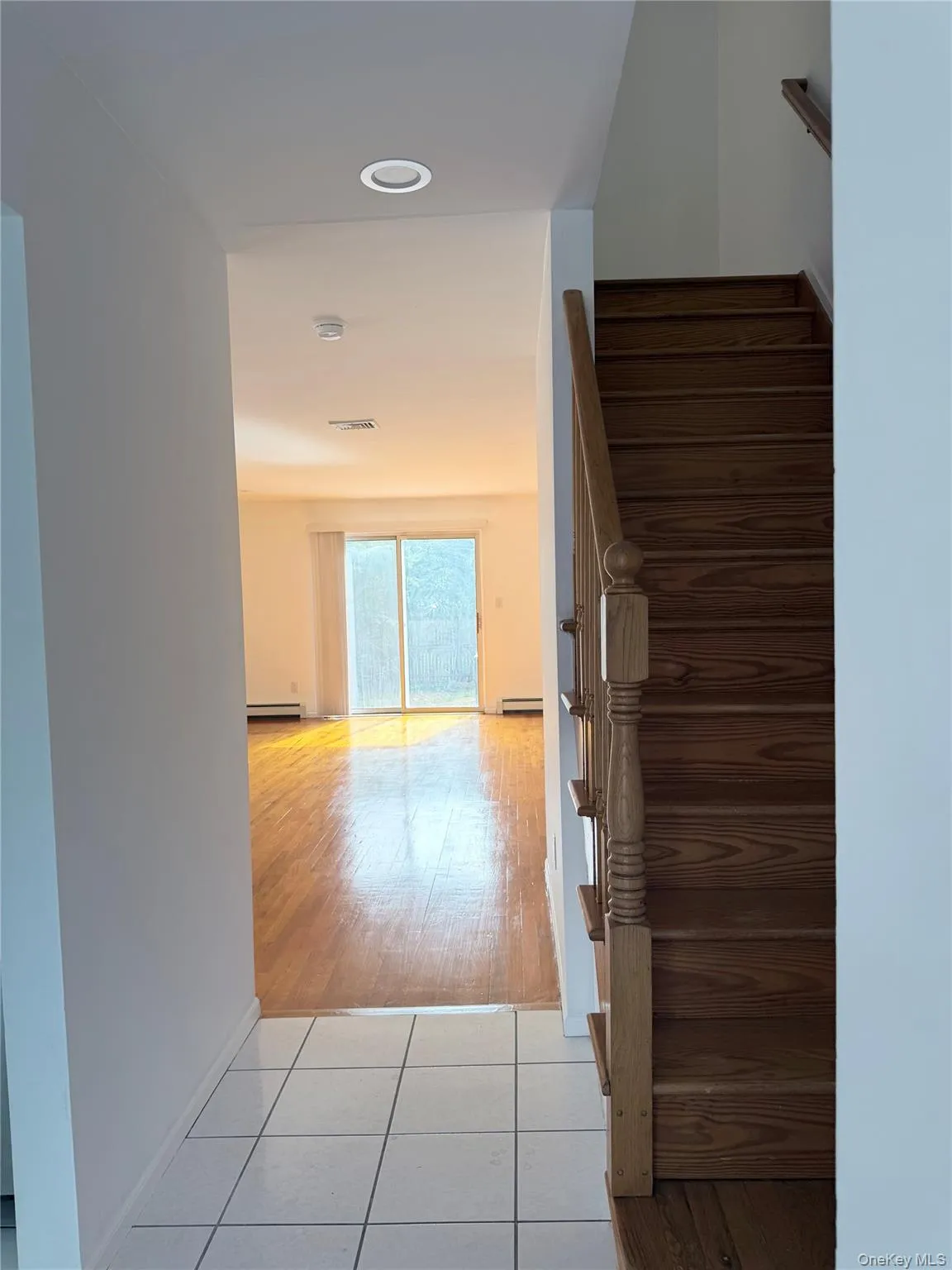 62 Hickory Road, North Hempstead, NY, 3 Bedrooms Bedrooms, 7 Rooms Rooms,2 BathroomsBathrooms,Residential Lease,For Rent,Hickory,0,1021963 62 Hickory Road, North Hempstead, NY, 3 Bedrooms Bedrooms, 7 Rooms Rooms,2 BathroomsBathrooms,Residential Lease,For Rent,Hickory,0,1021963