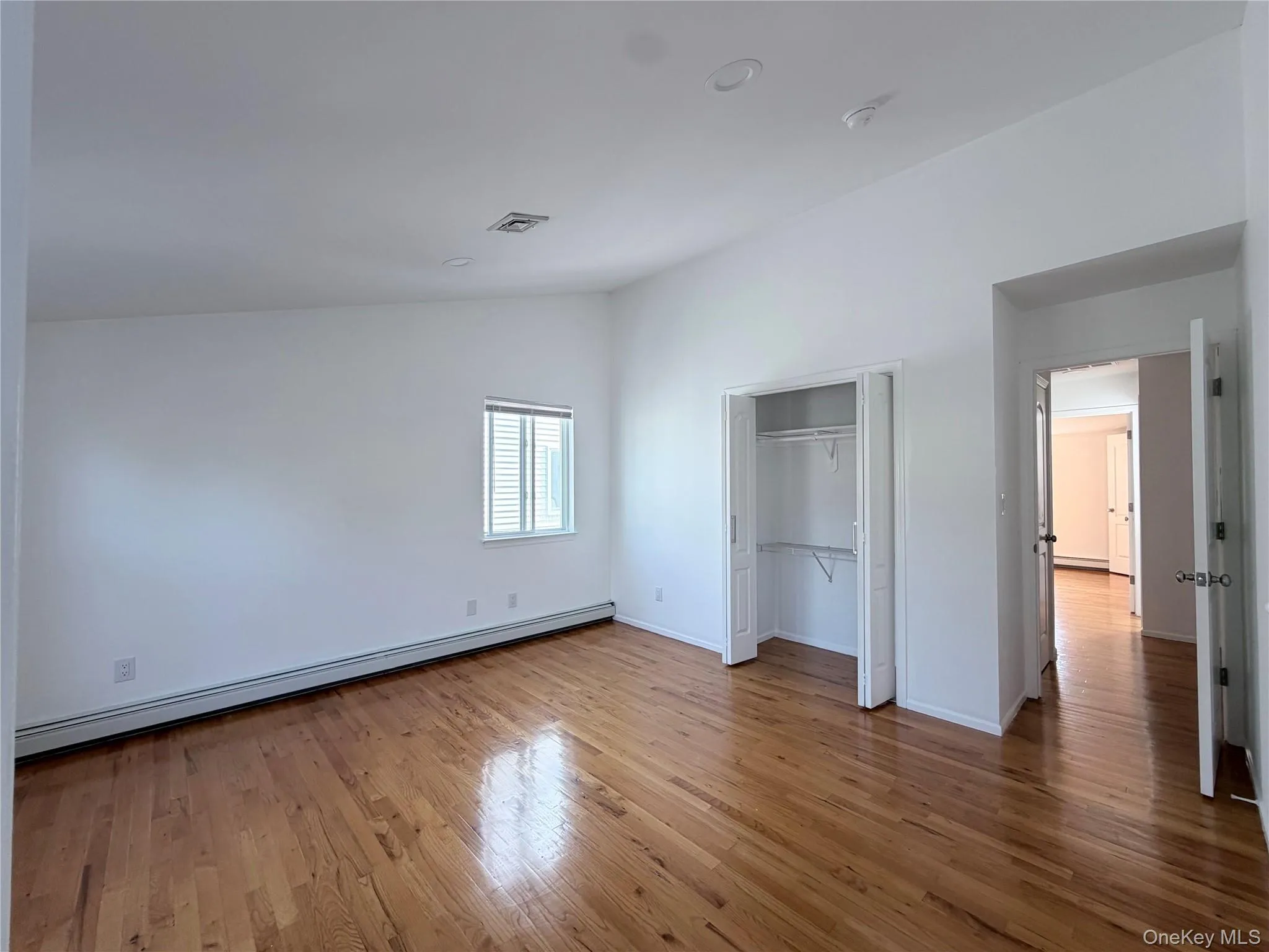 62 Hickory Road, North Hempstead, NY, 3 Bedrooms Bedrooms, 7 Rooms Rooms,2 BathroomsBathrooms,Residential Lease,For Rent,Hickory,0,1021963 62 Hickory Road, North Hempstead, NY, 3 Bedrooms Bedrooms, 7 Rooms Rooms,2 BathroomsBathrooms,Residential Lease,For Rent,Hickory,0,1021963