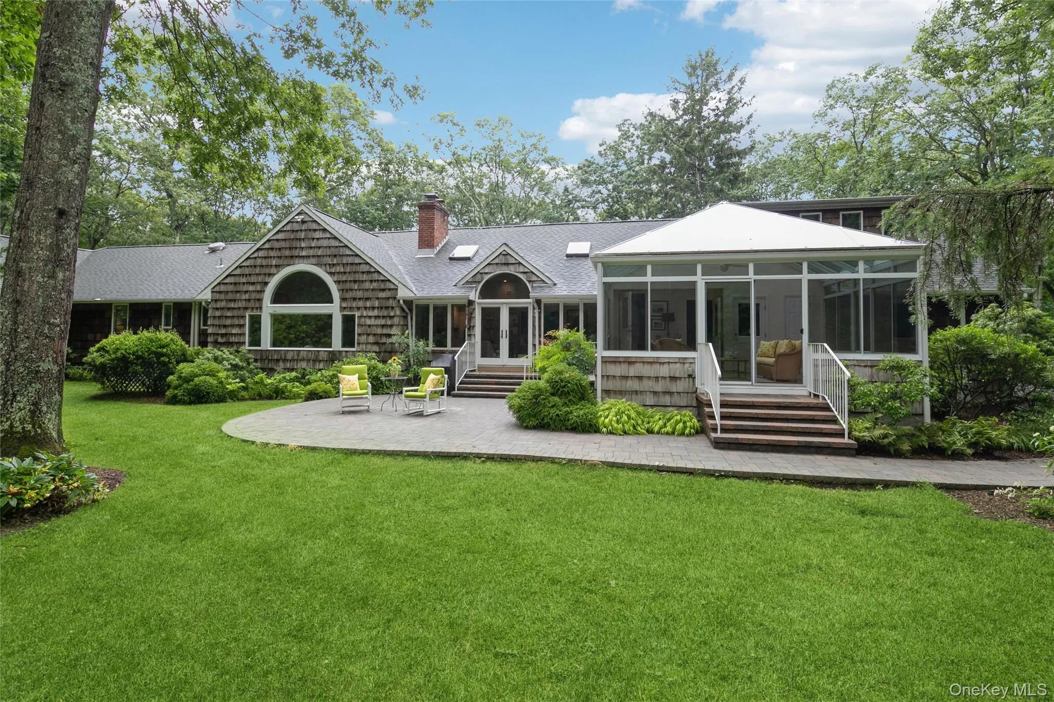 63 Meadow Road, Brookhaven, NY, 6 Bedrooms Bedrooms, 10 Rooms Rooms,5 BathroomsBathrooms,Residential,For Rent,Meadow,0,1021964 63 Meadow Road, Brookhaven, NY, 6 Bedrooms Bedrooms, 10 Rooms Rooms,5 BathroomsBathrooms,Residential,For Rent,Meadow,0,1021964
