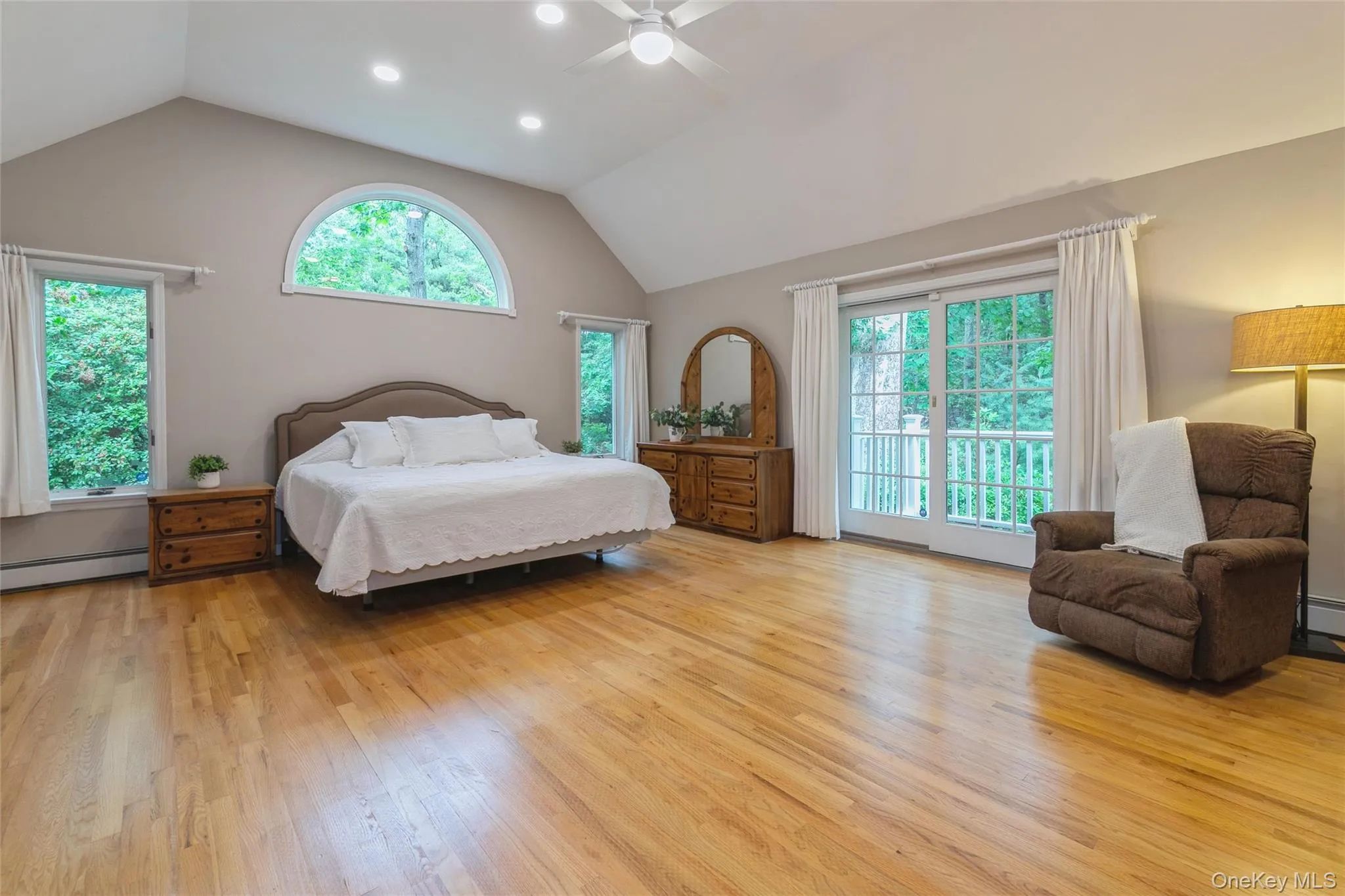 63 Meadow Road, Brookhaven, NY, 6 Bedrooms Bedrooms, 10 Rooms Rooms,5 BathroomsBathrooms,Residential,For Rent,Meadow,0,1021964 63 Meadow Road, Brookhaven, NY, 6 Bedrooms Bedrooms, 10 Rooms Rooms,5 BathroomsBathrooms,Residential,For Rent,Meadow,0,1021964