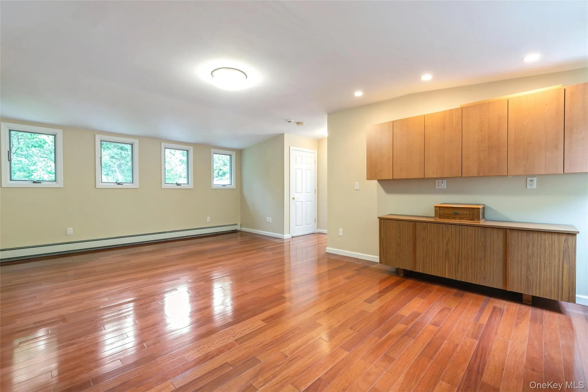 63 Meadow Road, Brookhaven, NY, 6 Bedrooms Bedrooms, 10 Rooms Rooms,5 BathroomsBathrooms,Residential,For Rent,Meadow,0,1021964 63 Meadow Road, Brookhaven, NY, 6 Bedrooms Bedrooms, 10 Rooms Rooms,5 BathroomsBathrooms,Residential,For Rent,Meadow,0,1021964