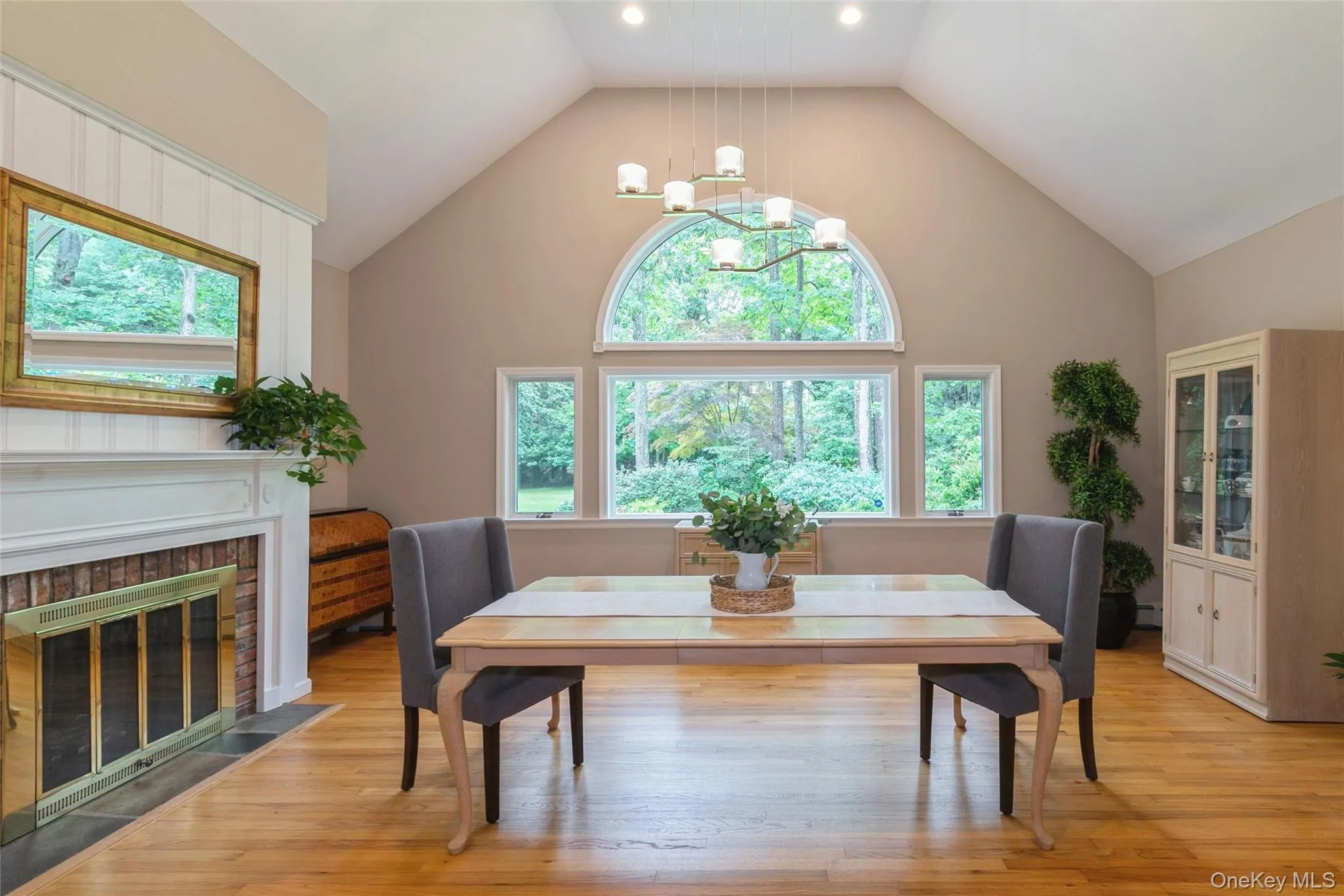 63 Meadow Road, Brookhaven, NY, 6 Bedrooms Bedrooms, 10 Rooms Rooms,5 BathroomsBathrooms,Residential,For Rent,Meadow,0,1021964 63 Meadow Road, Brookhaven, NY, 6 Bedrooms Bedrooms, 10 Rooms Rooms,5 BathroomsBathrooms,Residential,For Rent,Meadow,0,1021964