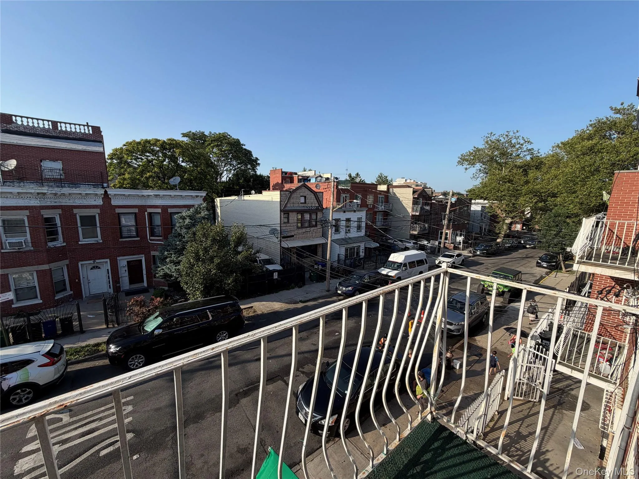 10804 35th Avenue, New York, NY, 1 Bedroom Bedrooms, 3 Rooms Rooms,1 BathroomBathrooms,Residential Lease,For Rent,35th,0,1021965 10804 35th Avenue, New York, NY, 1 Bedroom Bedrooms, 3 Rooms Rooms,1 BathroomBathrooms,Residential Lease,For Rent,35th,0,1021965