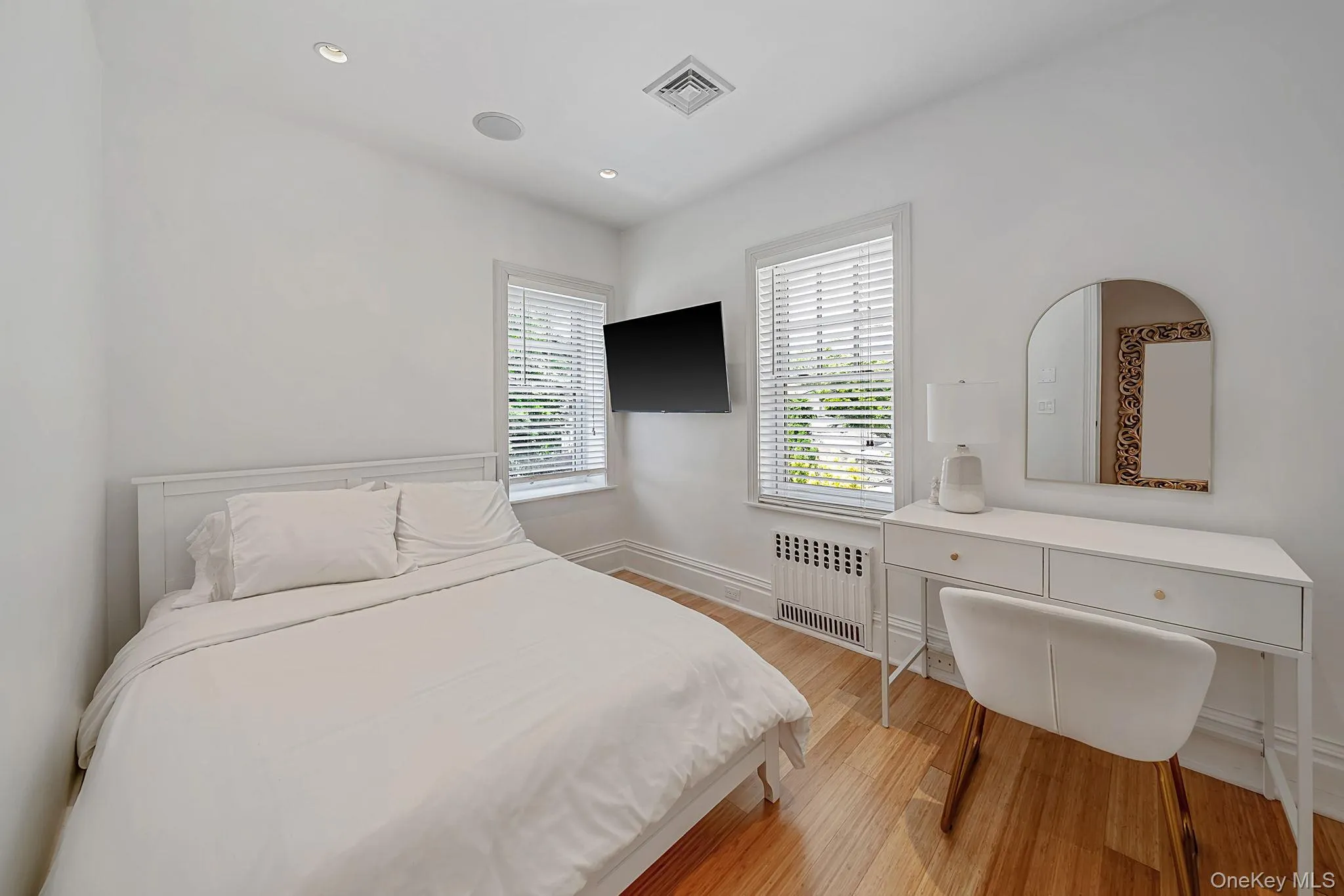 58 85th Street, New York, NY, 4 Bedrooms Bedrooms, 8 Rooms Rooms,2 BathroomsBathrooms,Residential,For Rent,85th,0,1021966 58 85th Street, New York, NY, 4 Bedrooms Bedrooms, 8 Rooms Rooms,2 BathroomsBathrooms,Residential,For Rent,85th,0,1021966