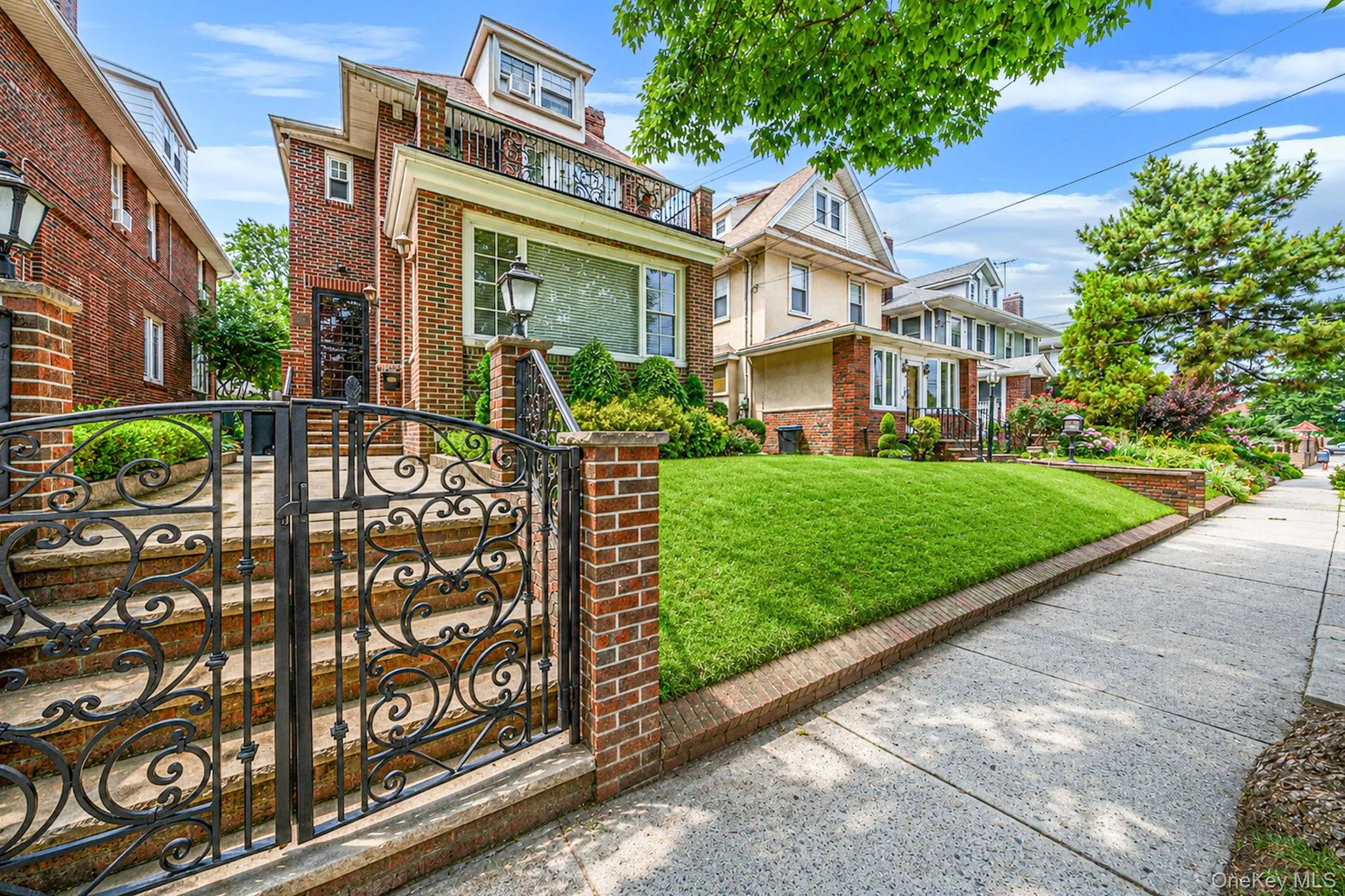 58 85th Street, New York, NY, 4 Bedrooms Bedrooms, 8 Rooms Rooms,2 BathroomsBathrooms,Residential,For Rent,85th,0,1021966 58 85th Street, New York, NY, 4 Bedrooms Bedrooms, 8 Rooms Rooms,2 BathroomsBathrooms,Residential,For Rent,85th,0,1021966