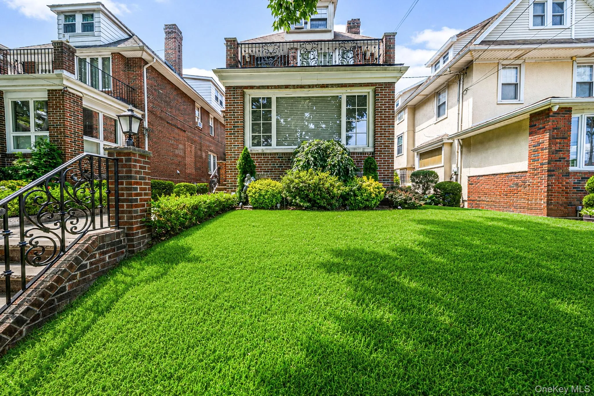 58 85th Street, New York, NY, 4 Bedrooms Bedrooms, 8 Rooms Rooms,2 BathroomsBathrooms,Residential,For Rent,85th,0,1021966 58 85th Street, New York, NY, 4 Bedrooms Bedrooms, 8 Rooms Rooms,2 BathroomsBathrooms,Residential,For Rent,85th,0,1021966