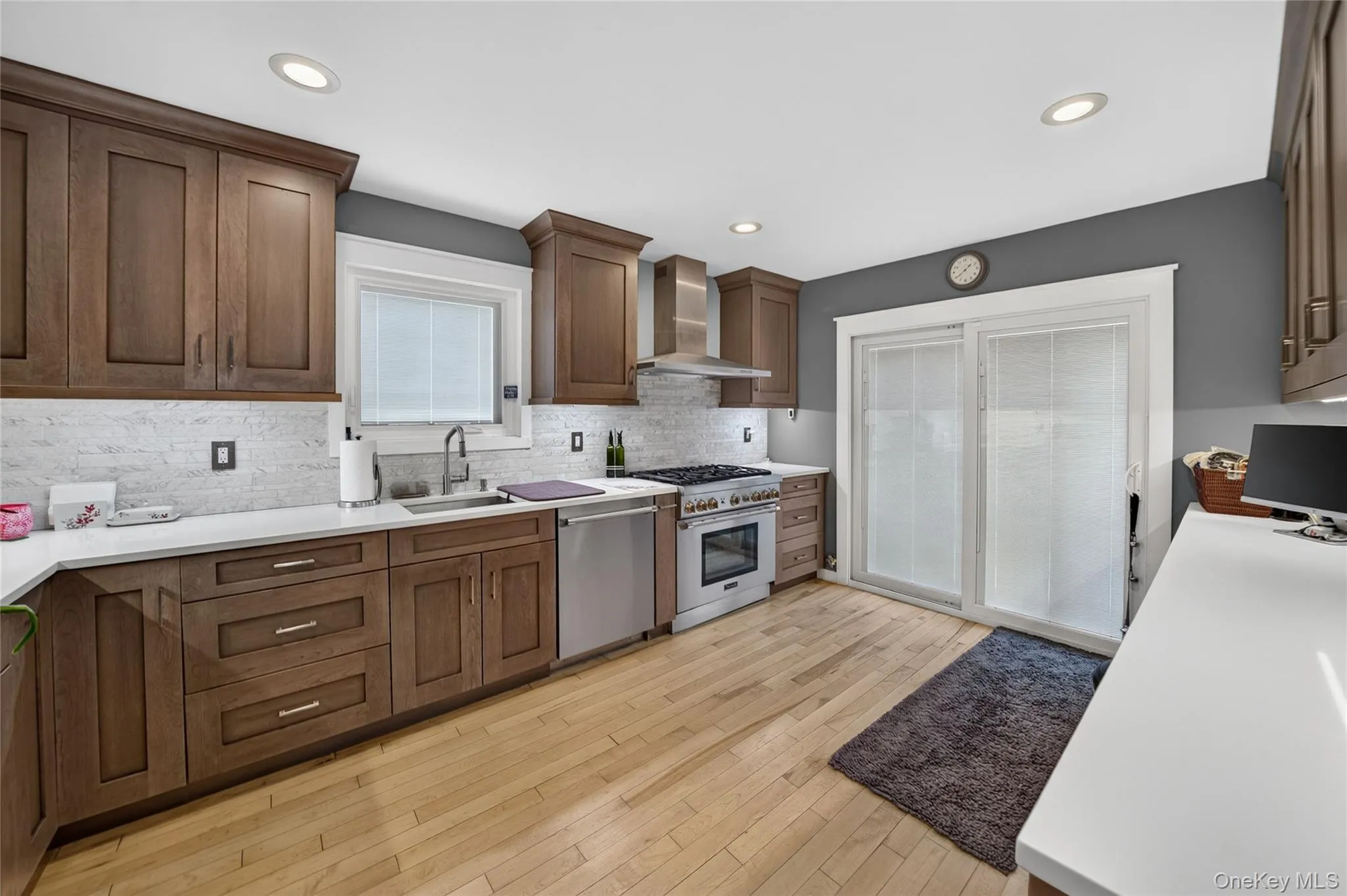 29 Beech Avenue, Brookhaven, NY, 3 Bedrooms Bedrooms, 11 Rooms Rooms,2 BathroomsBathrooms,Residential,For Rent,Beech,0,1021970 29 Beech Avenue, Brookhaven, NY, 3 Bedrooms Bedrooms, 11 Rooms Rooms,2 BathroomsBathrooms,Residential,For Rent,Beech,0,1021970