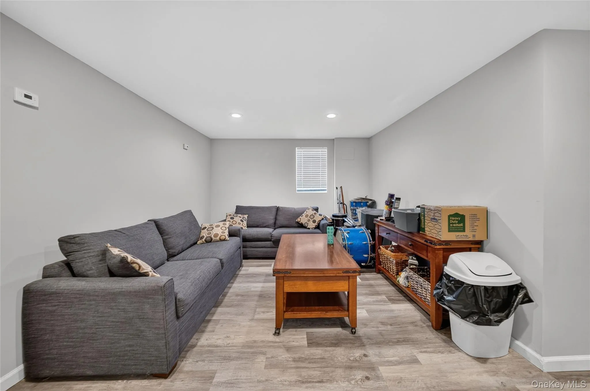 29 Beech Avenue, Brookhaven, NY, 3 Bedrooms Bedrooms, 11 Rooms Rooms,2 BathroomsBathrooms,Residential,For Rent,Beech,0,1021970 29 Beech Avenue, Brookhaven, NY, 3 Bedrooms Bedrooms, 11 Rooms Rooms,2 BathroomsBathrooms,Residential,For Rent,Beech,0,1021970