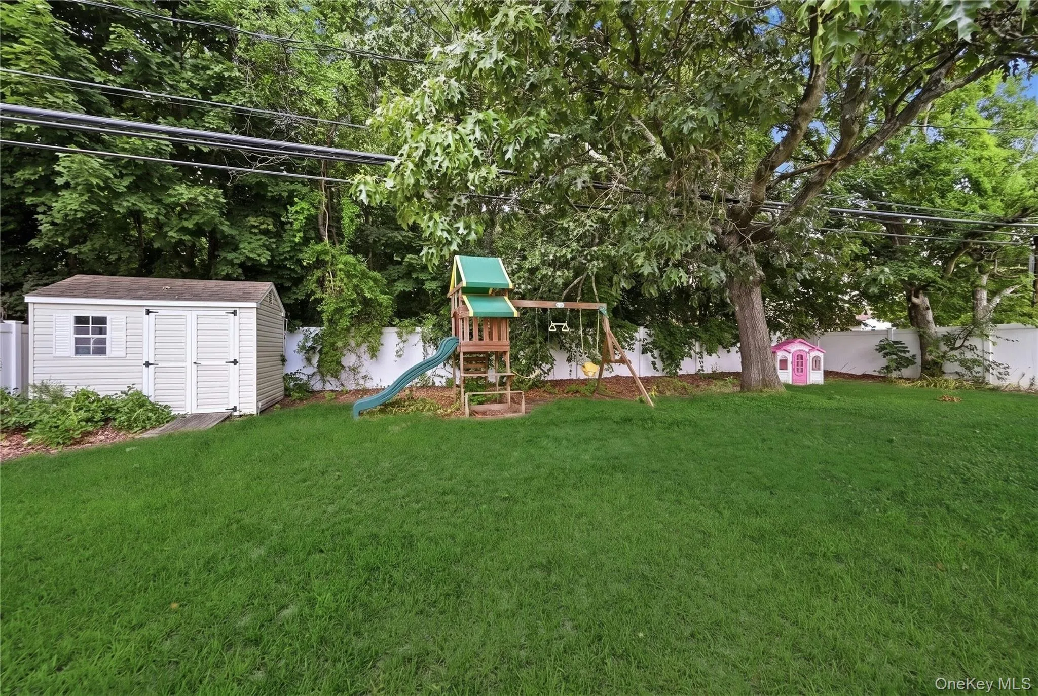 74 Tree Road, Brookhaven, NY, 4 Bedrooms Bedrooms, 9 Rooms Rooms,3 BathroomsBathrooms,Residential,For Rent,Tree,0,1021973 74 Tree Road, Brookhaven, NY, 4 Bedrooms Bedrooms, 9 Rooms Rooms,3 BathroomsBathrooms,Residential,For Rent,Tree,0,1021973