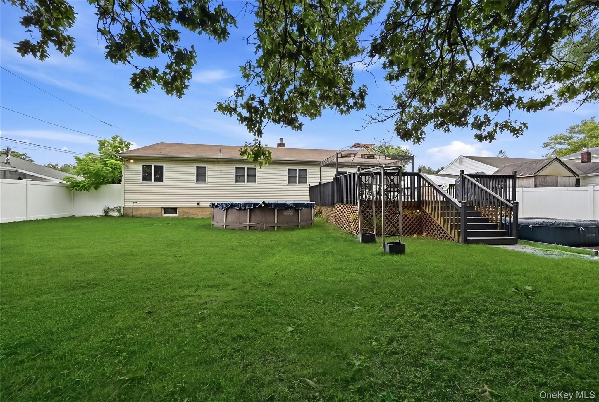 74 Tree Road, Brookhaven, NY, 4 Bedrooms Bedrooms, 9 Rooms Rooms,3 BathroomsBathrooms,Residential,For Rent,Tree,0,1021973 74 Tree Road, Brookhaven, NY, 4 Bedrooms Bedrooms, 9 Rooms Rooms,3 BathroomsBathrooms,Residential,For Rent,Tree,0,1021973