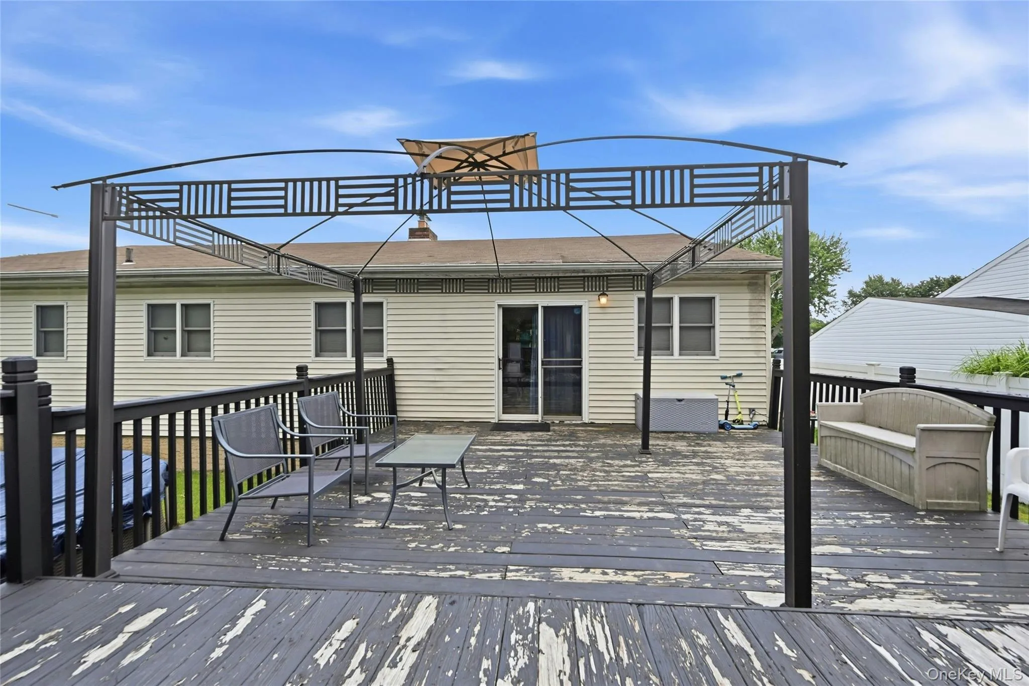 Deck Deck