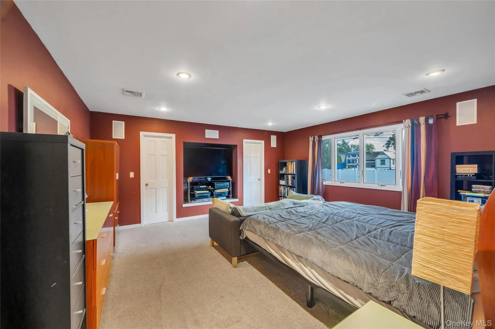 40 Columbia Street, Oyster Bay, NY, 5 Bedrooms Bedrooms, 14 Rooms Rooms,2 BathroomsBathrooms,Residential,For Rent,Columbia,0,1021975 40 Columbia Street, Oyster Bay, NY, 5 Bedrooms Bedrooms, 14 Rooms Rooms,2 BathroomsBathrooms,Residential,For Rent,Columbia,0,1021975