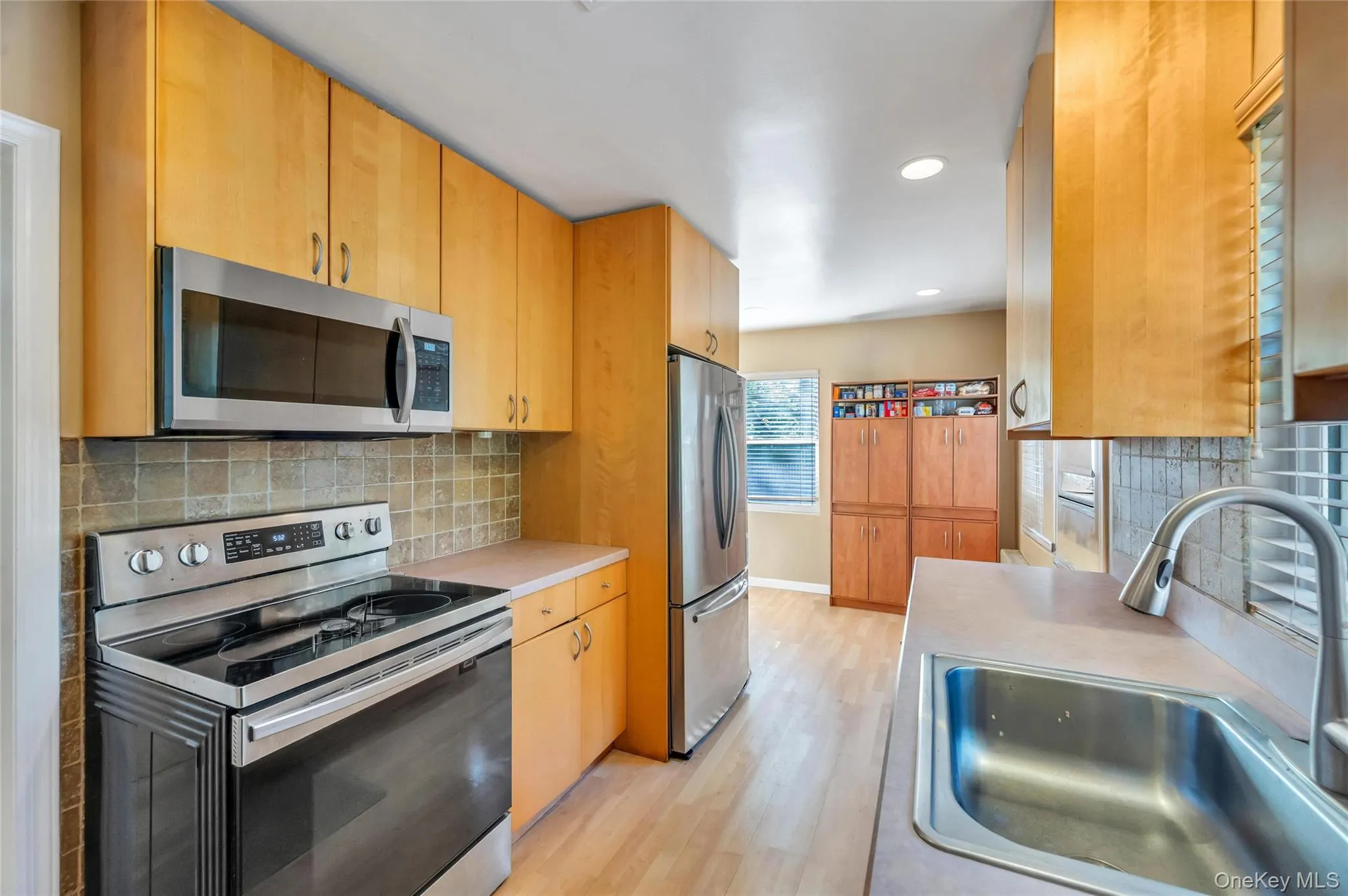 40 Columbia Street, Oyster Bay, NY, 5 Bedrooms Bedrooms, 14 Rooms Rooms,2 BathroomsBathrooms,Residential,For Rent,Columbia,0,1021975 40 Columbia Street, Oyster Bay, NY, 5 Bedrooms Bedrooms, 14 Rooms Rooms,2 BathroomsBathrooms,Residential,For Rent,Columbia,0,1021975
