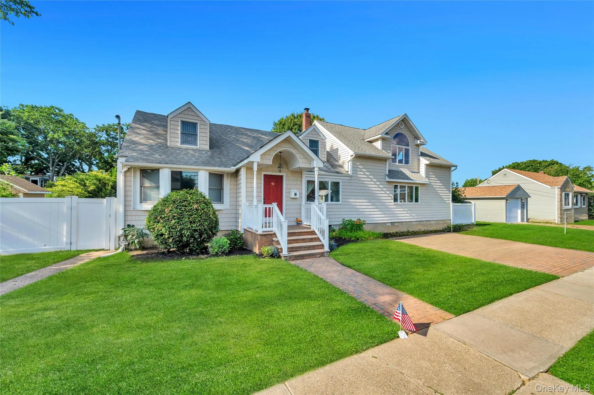 40 Columbia Street, Oyster Bay, NY, 5 Bedrooms Bedrooms, 14 Rooms Rooms,2 BathroomsBathrooms,Residential,For Rent,Columbia,0,1021975 40 Columbia Street, Oyster Bay, NY, 5 Bedrooms Bedrooms, 14 Rooms Rooms,2 BathroomsBathrooms,Residential,For Rent,Columbia,0,1021975