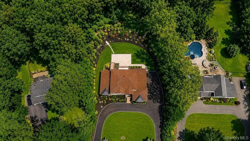 21 Arista Drive, Huntington, NY, 4 Bedrooms Bedrooms, 9 Rooms Rooms,4 BathroomsBathrooms,Residential,For Rent,Arista,0,1021977 21 Arista Drive, Huntington, NY, 4 Bedrooms Bedrooms, 9 Rooms Rooms,4 BathroomsBathrooms,Residential,For Rent,Arista,0,1021977