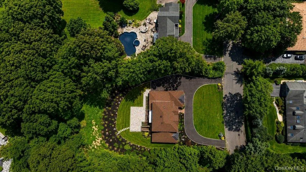 21 Arista Drive, Huntington, NY, 4 Bedrooms Bedrooms, 9 Rooms Rooms,4 BathroomsBathrooms,Residential,For Rent,Arista,0,1021977 21 Arista Drive, Huntington, NY, 4 Bedrooms Bedrooms, 9 Rooms Rooms,4 BathroomsBathrooms,Residential,For Rent,Arista,0,1021977