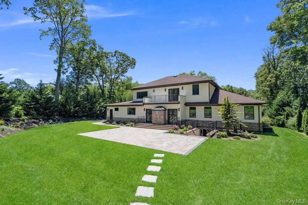 21 Arista Drive, Huntington, NY, 4 Bedrooms Bedrooms, 9 Rooms Rooms,4 BathroomsBathrooms,Residential,For Rent,Arista,0,1021977 21 Arista Drive, Huntington, NY, 4 Bedrooms Bedrooms, 9 Rooms Rooms,4 BathroomsBathrooms,Residential,For Rent,Arista,0,1021977