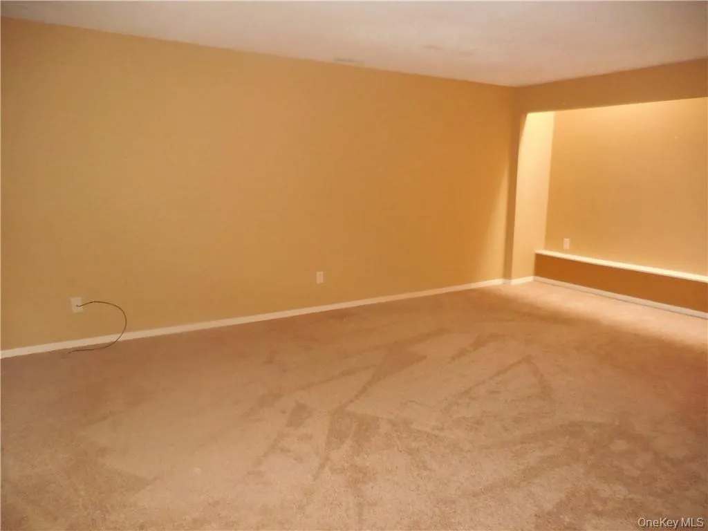 350 Water Street, Newburgh (city), NY, 1 Bedroom Bedrooms, 4 Rooms Rooms,1 BathroomBathrooms,Residential Lease,For Rent,Water,0,1021978 350 Water Street, Newburgh (city), NY, 1 Bedroom Bedrooms, 4 Rooms Rooms,1 BathroomBathrooms,Residential Lease,For Rent,Water,0,1021978