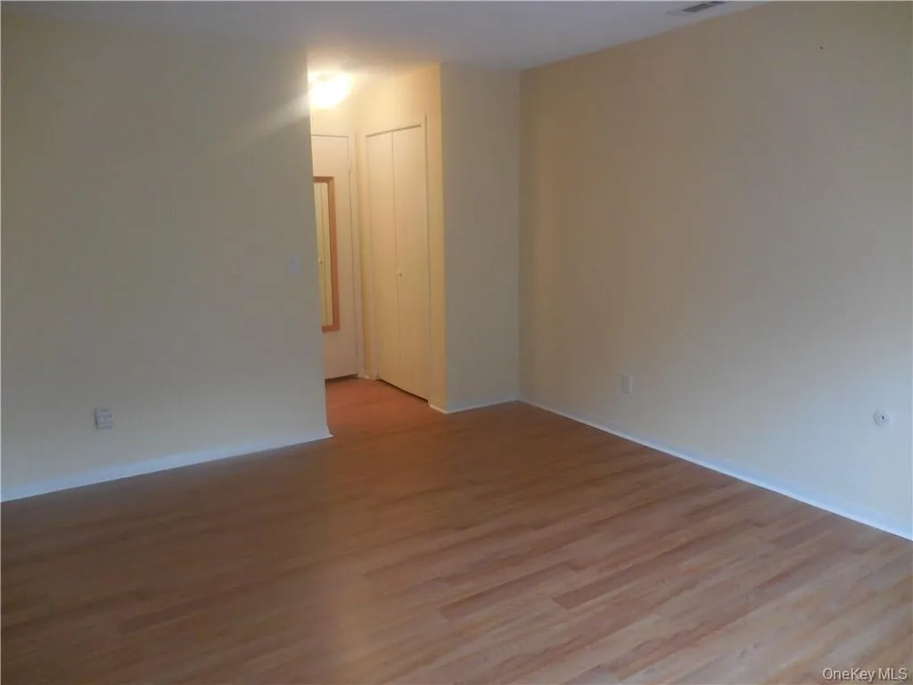 350 Water Street, Newburgh (city), NY, 1 Bedroom Bedrooms, 4 Rooms Rooms,1 BathroomBathrooms,Residential Lease,For Rent,Water,0,1021978 350 Water Street, Newburgh (city), NY, 1 Bedroom Bedrooms, 4 Rooms Rooms,1 BathroomBathrooms,Residential Lease,For Rent,Water,0,1021978