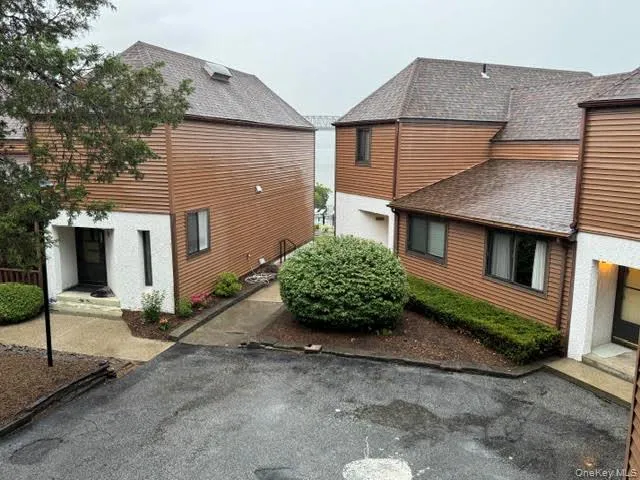 350 Water Street, Newburgh (city), NY, 1 Bedroom Bedrooms, 4 Rooms Rooms,1 BathroomBathrooms,Residential Lease,For Rent,Water,0,1021978 350 Water Street, Newburgh (city), NY, 1 Bedroom Bedrooms, 4 Rooms Rooms,1 BathroomBathrooms,Residential Lease,For Rent,Water,0,1021978