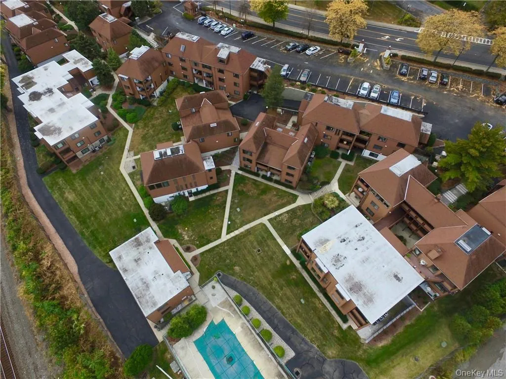 View for the complex from above. View for the complex from above.