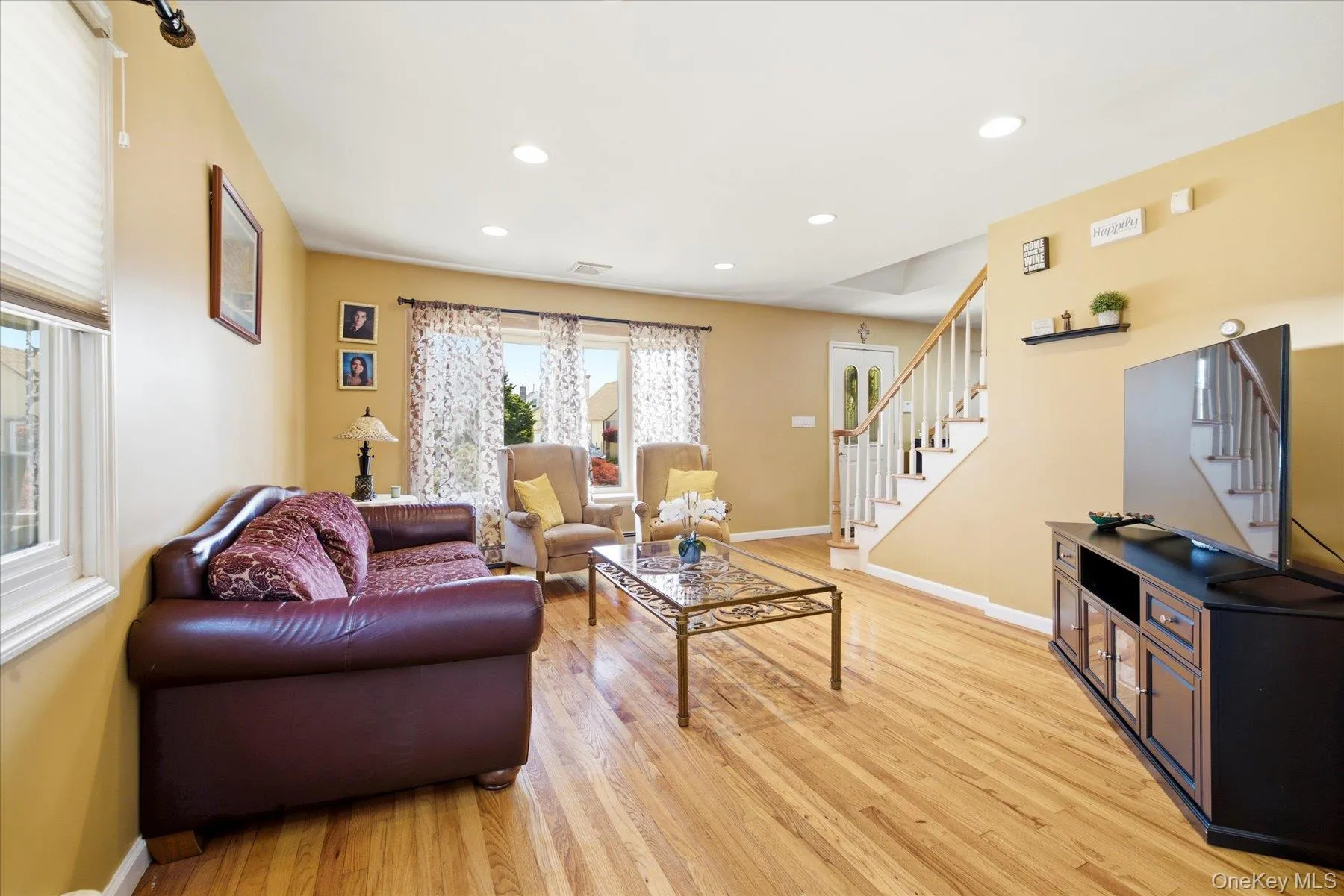 119 Caroline Avenue, Hempstead, NY, 4 Bedrooms Bedrooms, 8 Rooms Rooms,2 BathroomsBathrooms,Residential,For Rent,Caroline,0,1021980 119 Caroline Avenue, Hempstead, NY, 4 Bedrooms Bedrooms, 8 Rooms Rooms,2 BathroomsBathrooms,Residential,For Rent,Caroline,0,1021980