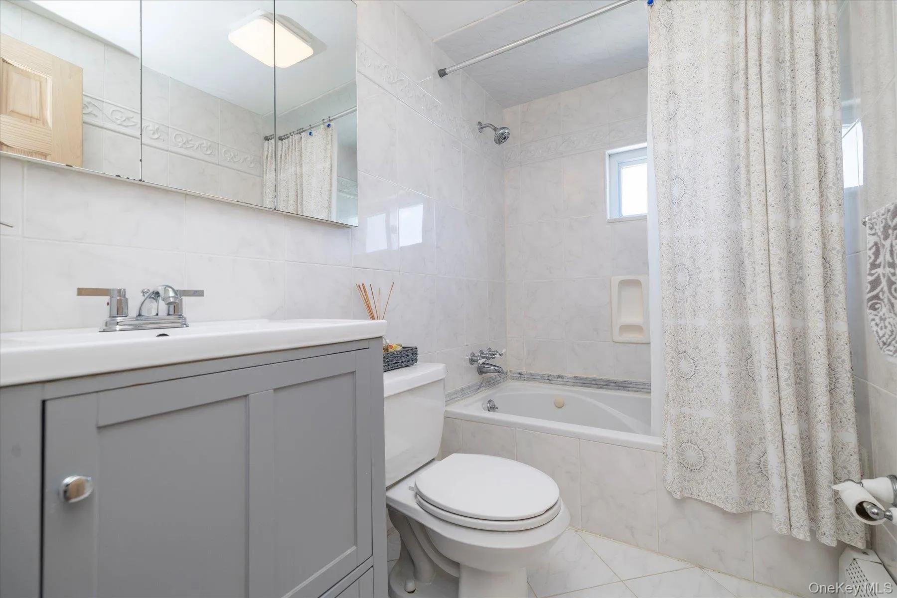 119 Caroline Avenue, Hempstead, NY, 4 Bedrooms Bedrooms, 8 Rooms Rooms,2 BathroomsBathrooms,Residential,For Rent,Caroline,0,1021980 119 Caroline Avenue, Hempstead, NY, 4 Bedrooms Bedrooms, 8 Rooms Rooms,2 BathroomsBathrooms,Residential,For Rent,Caroline,0,1021980