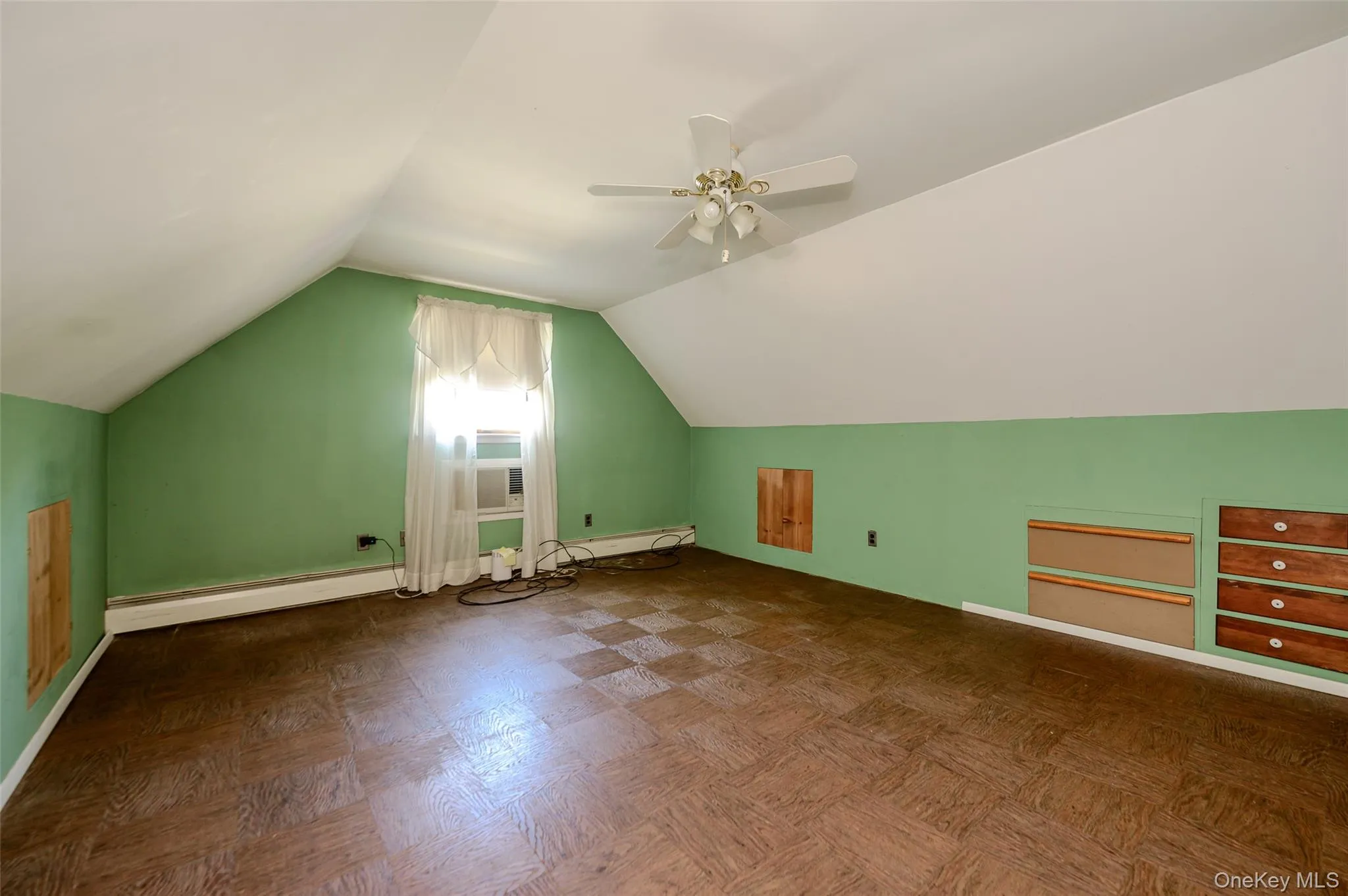 87 Central Park Road, Oyster Bay, NY, 3 Bedrooms Bedrooms, 8 Rooms Rooms,1 BathroomBathrooms,Residential,For Rent,Central Park,0,1021983 87 Central Park Road, Oyster Bay, NY, 3 Bedrooms Bedrooms, 8 Rooms Rooms,1 BathroomBathrooms,Residential,For Rent,Central Park,0,1021983