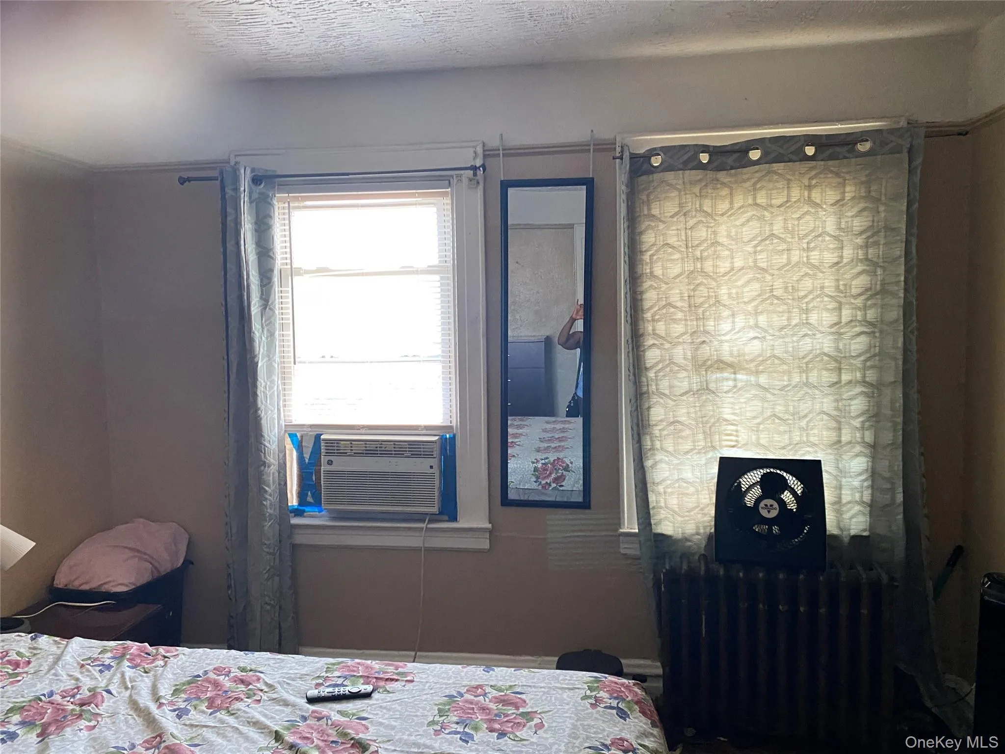 11420 201st Street, New York, NY, 3 Bedrooms Bedrooms, 7 Rooms Rooms,1 BathroomBathrooms,Residential,For Rent,201st,0,1021984 11420 201st Street, New York, NY, 3 Bedrooms Bedrooms, 7 Rooms Rooms,1 BathroomBathrooms,Residential,For Rent,201st,0,1021984