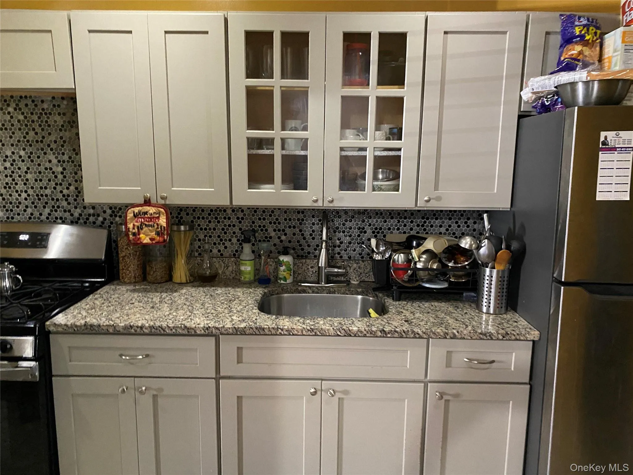 11420 201st Street, New York, NY, 3 Bedrooms Bedrooms, 7 Rooms Rooms,1 BathroomBathrooms,Residential,For Rent,201st,0,1021984 11420 201st Street, New York, NY, 3 Bedrooms Bedrooms, 7 Rooms Rooms,1 BathroomBathrooms,Residential,For Rent,201st,0,1021984