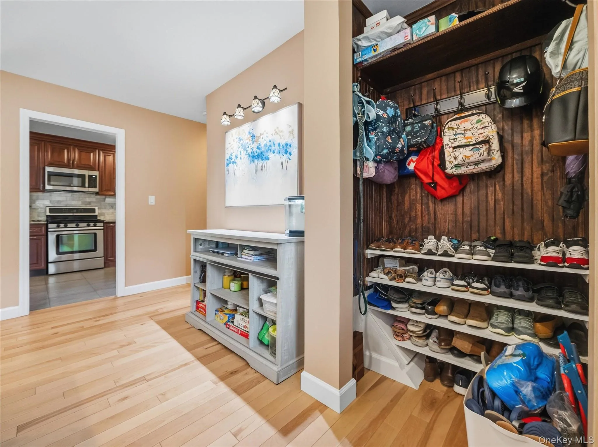 15 Summit Avenue, Ramapo, NY, 3 Bedrooms Bedrooms, 8 Rooms Rooms,1 BathroomBathrooms,Residential,For Rent,Summit,0,1021985 15 Summit Avenue, Ramapo, NY, 3 Bedrooms Bedrooms, 8 Rooms Rooms,1 BathroomBathrooms,Residential,For Rent,Summit,0,1021985
