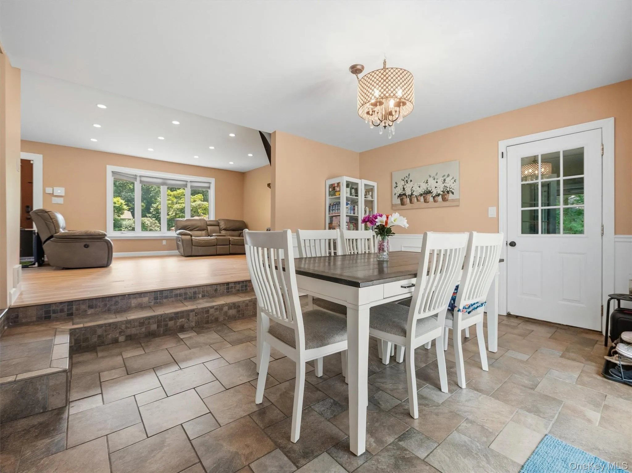 15 Summit Avenue, Ramapo, NY, 3 Bedrooms Bedrooms, 8 Rooms Rooms,1 BathroomBathrooms,Residential,For Rent,Summit,0,1021985 15 Summit Avenue, Ramapo, NY, 3 Bedrooms Bedrooms, 8 Rooms Rooms,1 BathroomBathrooms,Residential,For Rent,Summit,0,1021985