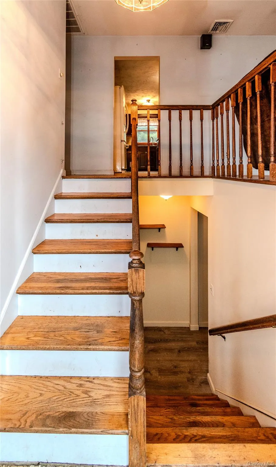 6 Bates Circle, Florida, NY, 4 Bedrooms Bedrooms, 9 Rooms Rooms,2 BathroomsBathrooms,Residential,For Rent,Bates,0,1021987 6 Bates Circle, Florida, NY, 4 Bedrooms Bedrooms, 9 Rooms Rooms,2 BathroomsBathrooms,Residential,For Rent,Bates,0,1021987