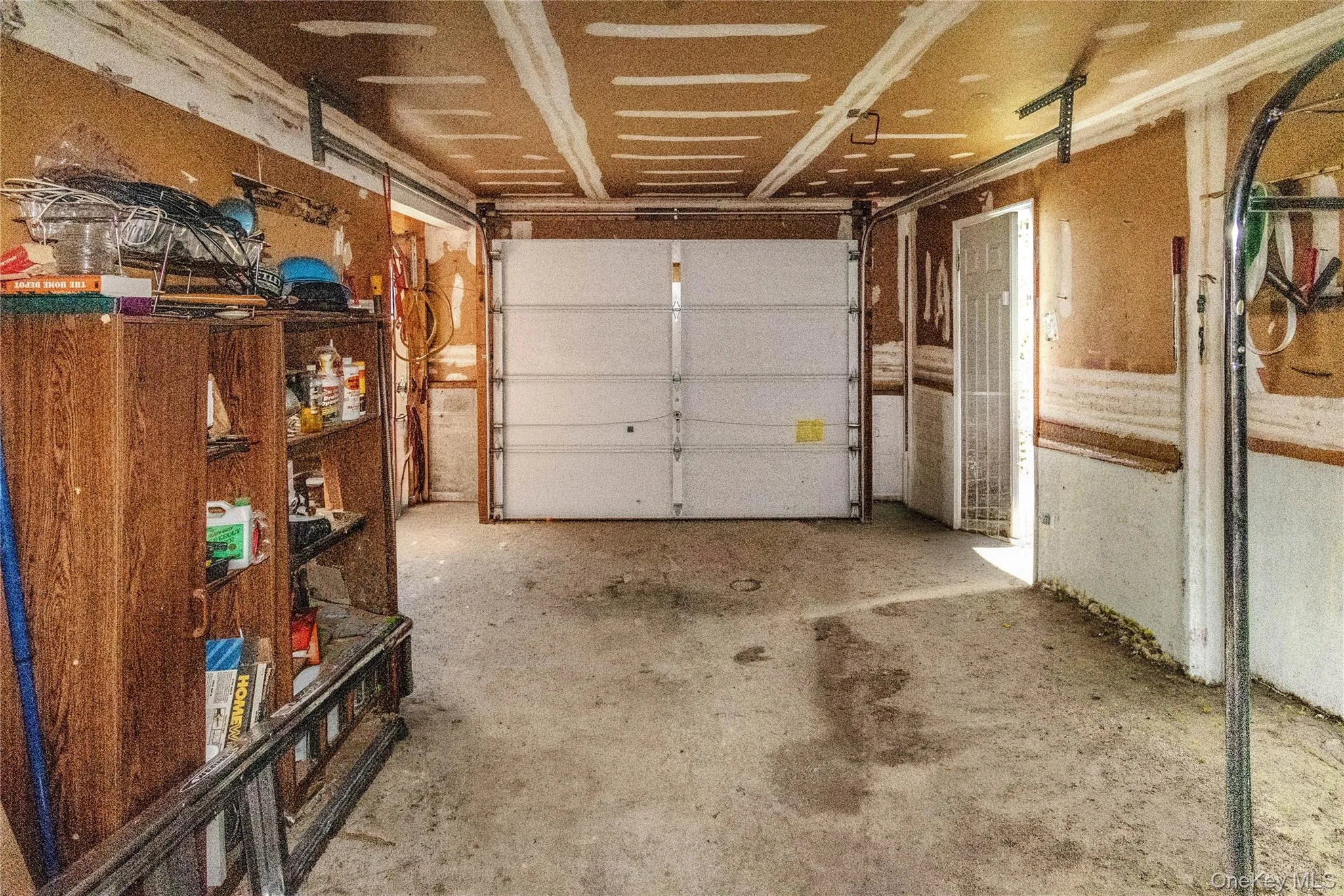 Garage space 1 - no garage motor Garage space 1 - no garage motor