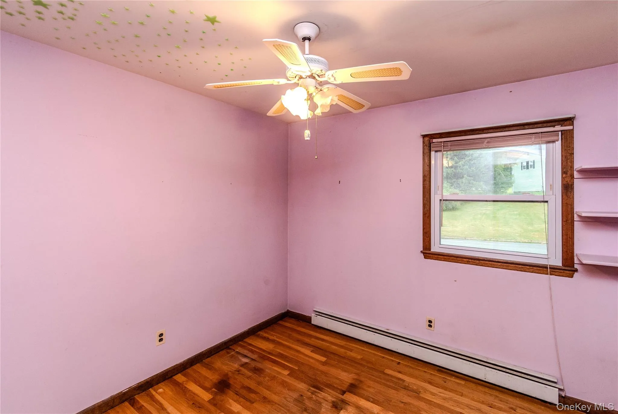 Bedroom 3 - Upstairs Bedroom 3 - Upstairs