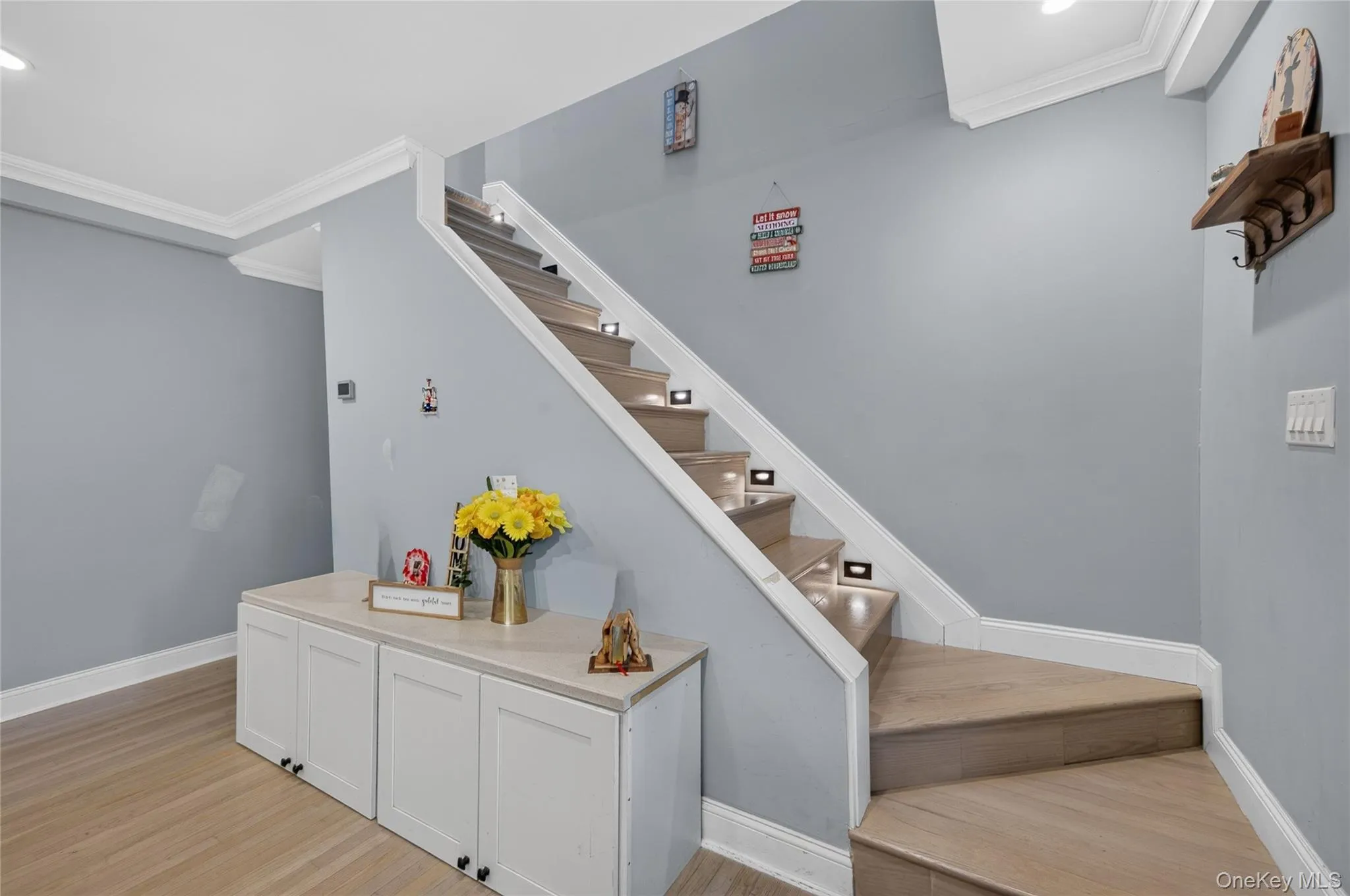 208 Newburgh Avenue, Brookhaven, NY, 6 Bedrooms Bedrooms, 12 Rooms Rooms,3 BathroomsBathrooms,Residential,For Rent,Newburgh,0,1021990 208 Newburgh Avenue, Brookhaven, NY, 6 Bedrooms Bedrooms, 12 Rooms Rooms,3 BathroomsBathrooms,Residential,For Rent,Newburgh,0,1021990