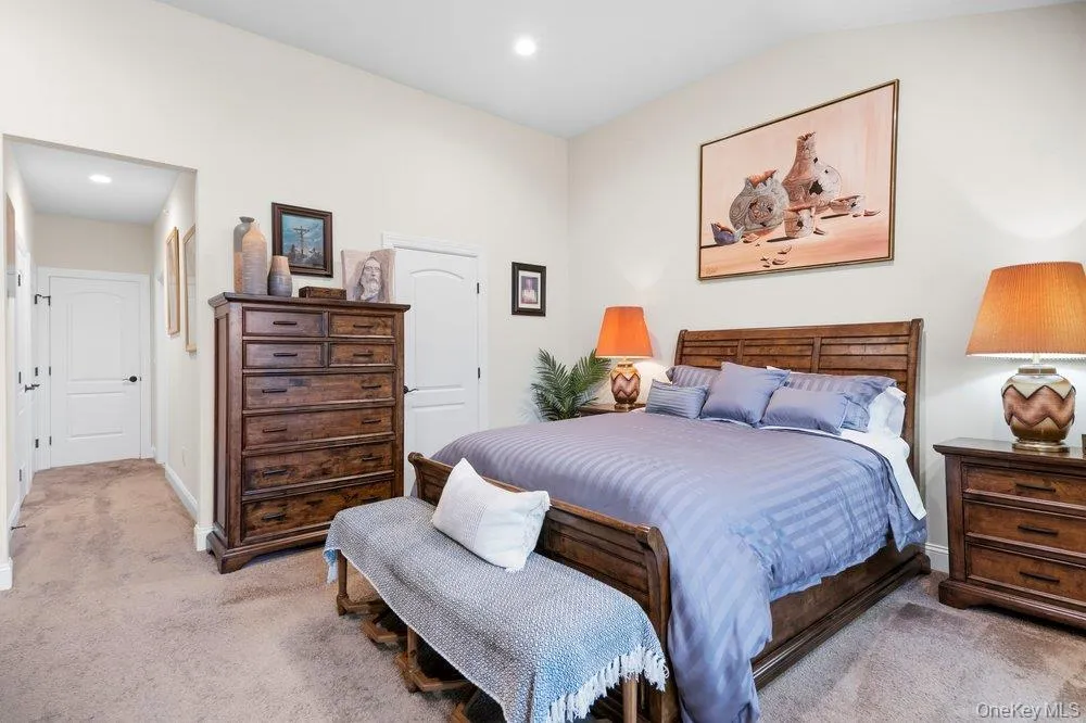 174 Halley Drive, Brookhaven, NY, 2 Bedrooms Bedrooms, 6 Rooms Rooms,2 BathroomsBathrooms,Residential,For Rent,Halley,0,1021995 174 Halley Drive, Brookhaven, NY, 2 Bedrooms Bedrooms, 6 Rooms Rooms,2 BathroomsBathrooms,Residential,For Rent,Halley,0,1021995