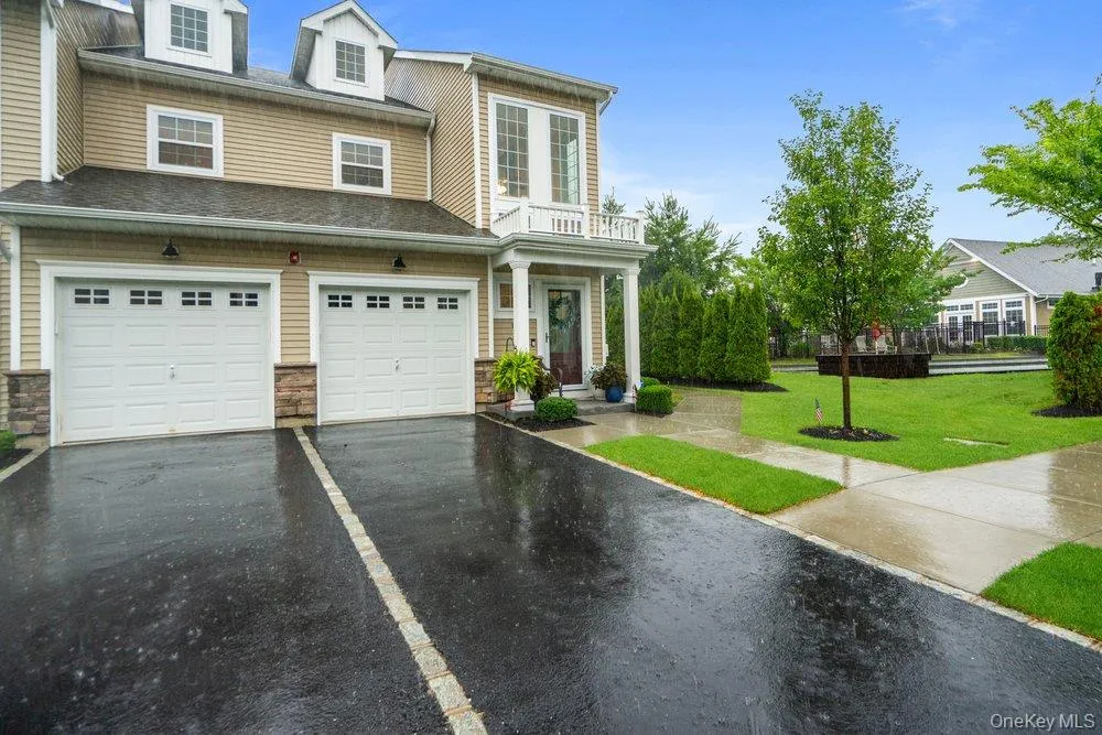 174 Halley Drive, Brookhaven, NY, 2 Bedrooms Bedrooms, 6 Rooms Rooms,2 BathroomsBathrooms,Residential,For Rent,Halley,0,1021995 174 Halley Drive, Brookhaven, NY, 2 Bedrooms Bedrooms, 6 Rooms Rooms,2 BathroomsBathrooms,Residential,For Rent,Halley,0,1021995