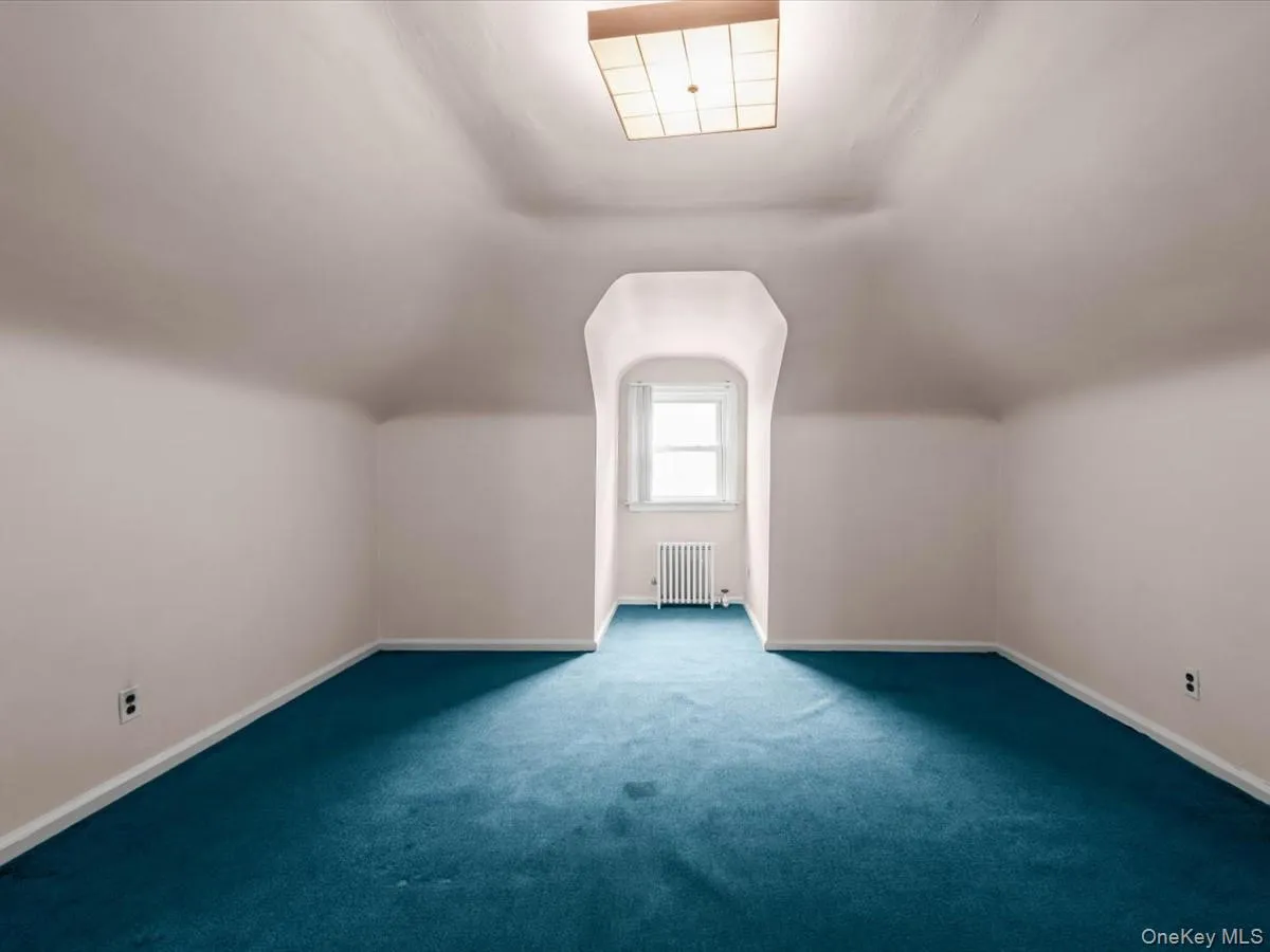 8026 217th Street, New York, NY, 5 Bedrooms Bedrooms, 12 Rooms Rooms,3 BathroomsBathrooms,Residential,For Rent,217th,0,1021999 8026 217th Street, New York, NY, 5 Bedrooms Bedrooms, 12 Rooms Rooms,3 BathroomsBathrooms,Residential,For Rent,217th,0,1021999