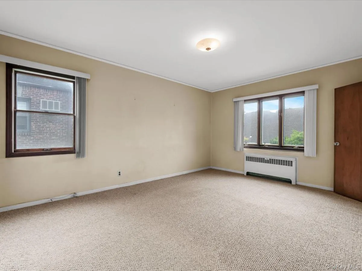 8026 217th Street, New York, NY, 5 Bedrooms Bedrooms, 12 Rooms Rooms,3 BathroomsBathrooms,Residential,For Rent,217th,0,1021999 8026 217th Street, New York, NY, 5 Bedrooms Bedrooms, 12 Rooms Rooms,3 BathroomsBathrooms,Residential,For Rent,217th,0,1021999
