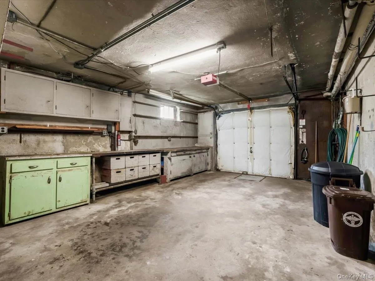 8026 217th Street, New York, NY, 5 Bedrooms Bedrooms, 12 Rooms Rooms,3 BathroomsBathrooms,Residential,For Rent,217th,0,1021999 8026 217th Street, New York, NY, 5 Bedrooms Bedrooms, 12 Rooms Rooms,3 BathroomsBathrooms,Residential,For Rent,217th,0,1021999