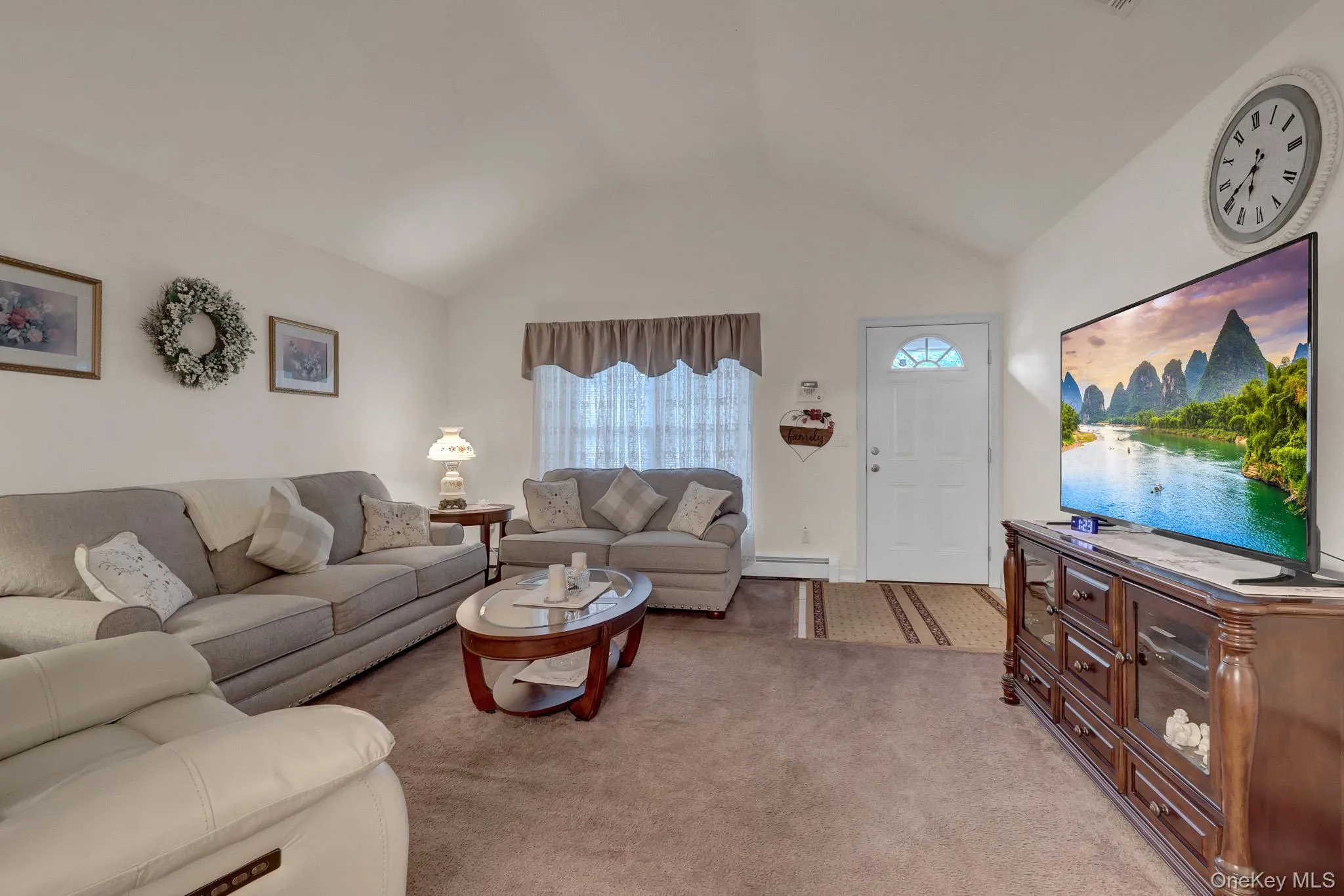 258 Floyd Road, Brookhaven, NY, 3 Bedrooms Bedrooms, 5 Rooms Rooms,2 BathroomsBathrooms,Residential,For Rent,Floyd,0,1022001 258 Floyd Road, Brookhaven, NY, 3 Bedrooms Bedrooms, 5 Rooms Rooms,2 BathroomsBathrooms,Residential,For Rent,Floyd,0,1022001