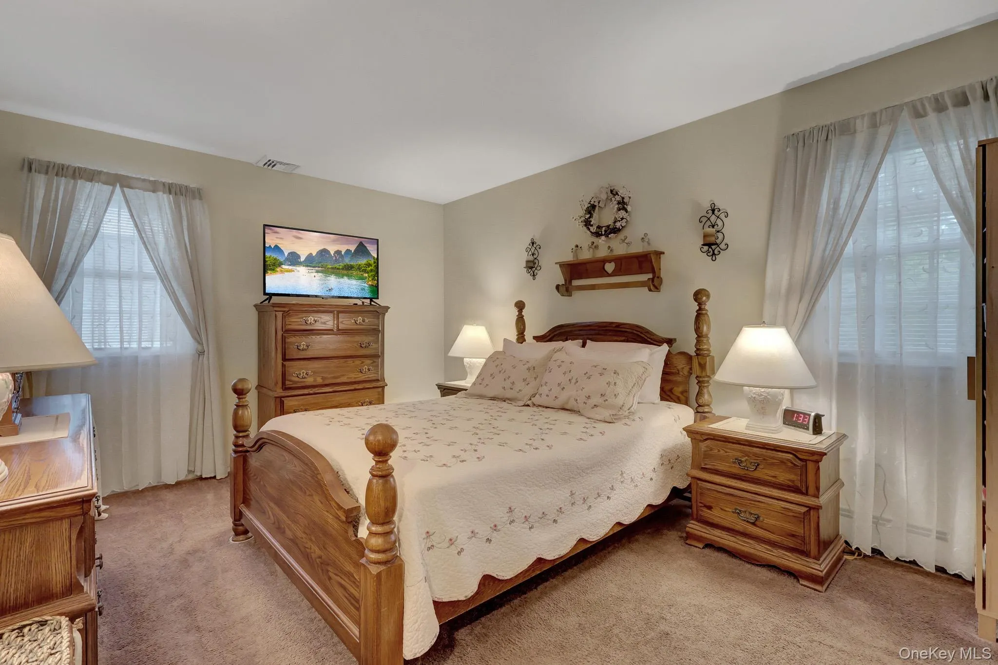258 Floyd Road, Brookhaven, NY, 3 Bedrooms Bedrooms, 5 Rooms Rooms,2 BathroomsBathrooms,Residential,For Rent,Floyd,0,1022001 258 Floyd Road, Brookhaven, NY, 3 Bedrooms Bedrooms, 5 Rooms Rooms,2 BathroomsBathrooms,Residential,For Rent,Floyd,0,1022001