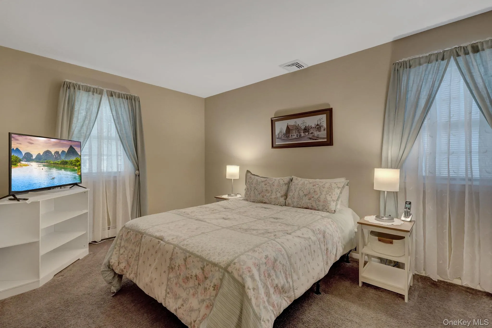 258 Floyd Road, Brookhaven, NY, 3 Bedrooms Bedrooms, 5 Rooms Rooms,2 BathroomsBathrooms,Residential,For Rent,Floyd,0,1022001 258 Floyd Road, Brookhaven, NY, 3 Bedrooms Bedrooms, 5 Rooms Rooms,2 BathroomsBathrooms,Residential,For Rent,Floyd,0,1022001